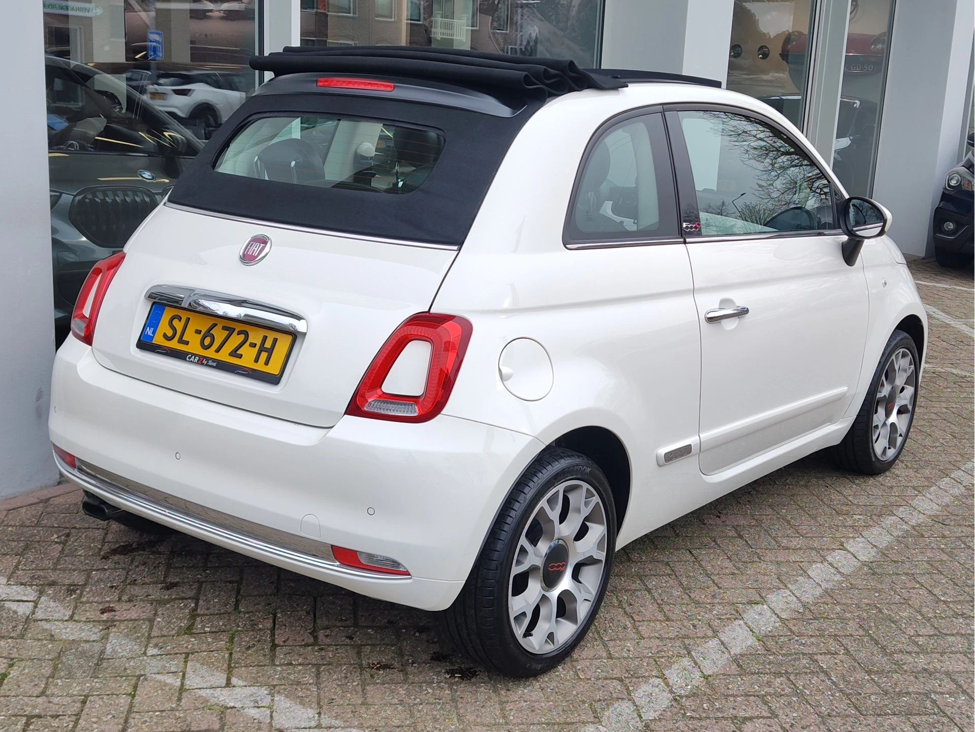 Hoofdafbeelding Fiat 500C