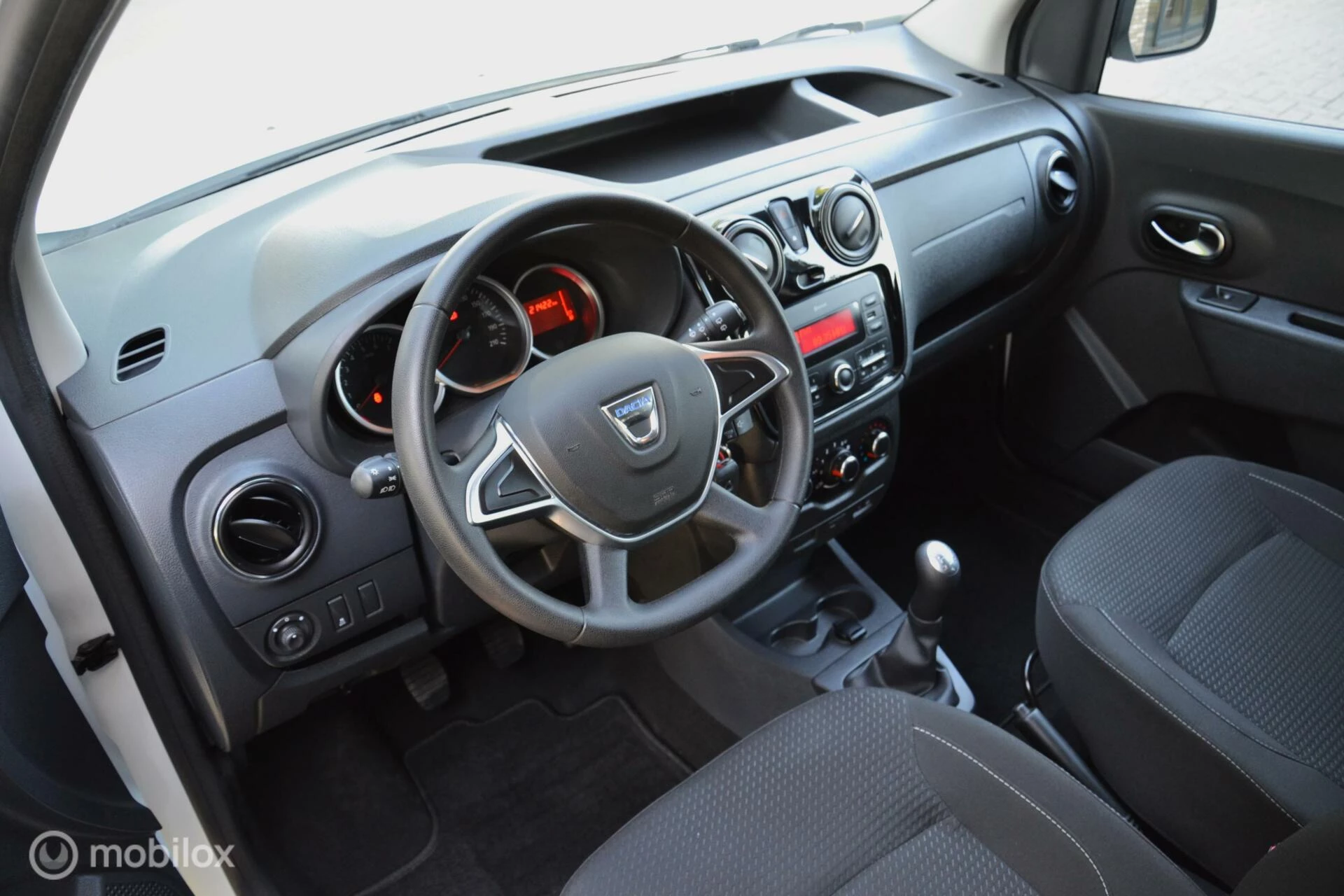 Hoofdafbeelding Dacia Dokker