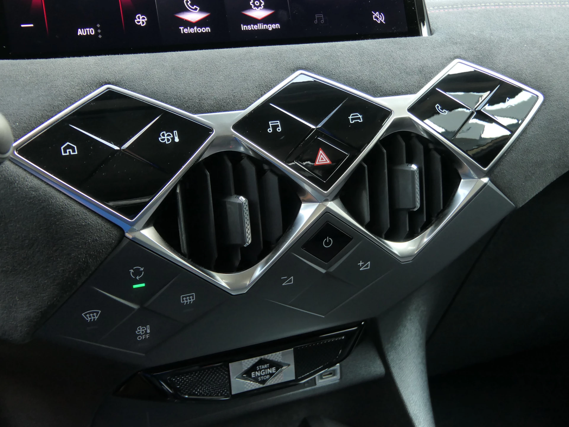 Hoofdafbeelding DS DS 3