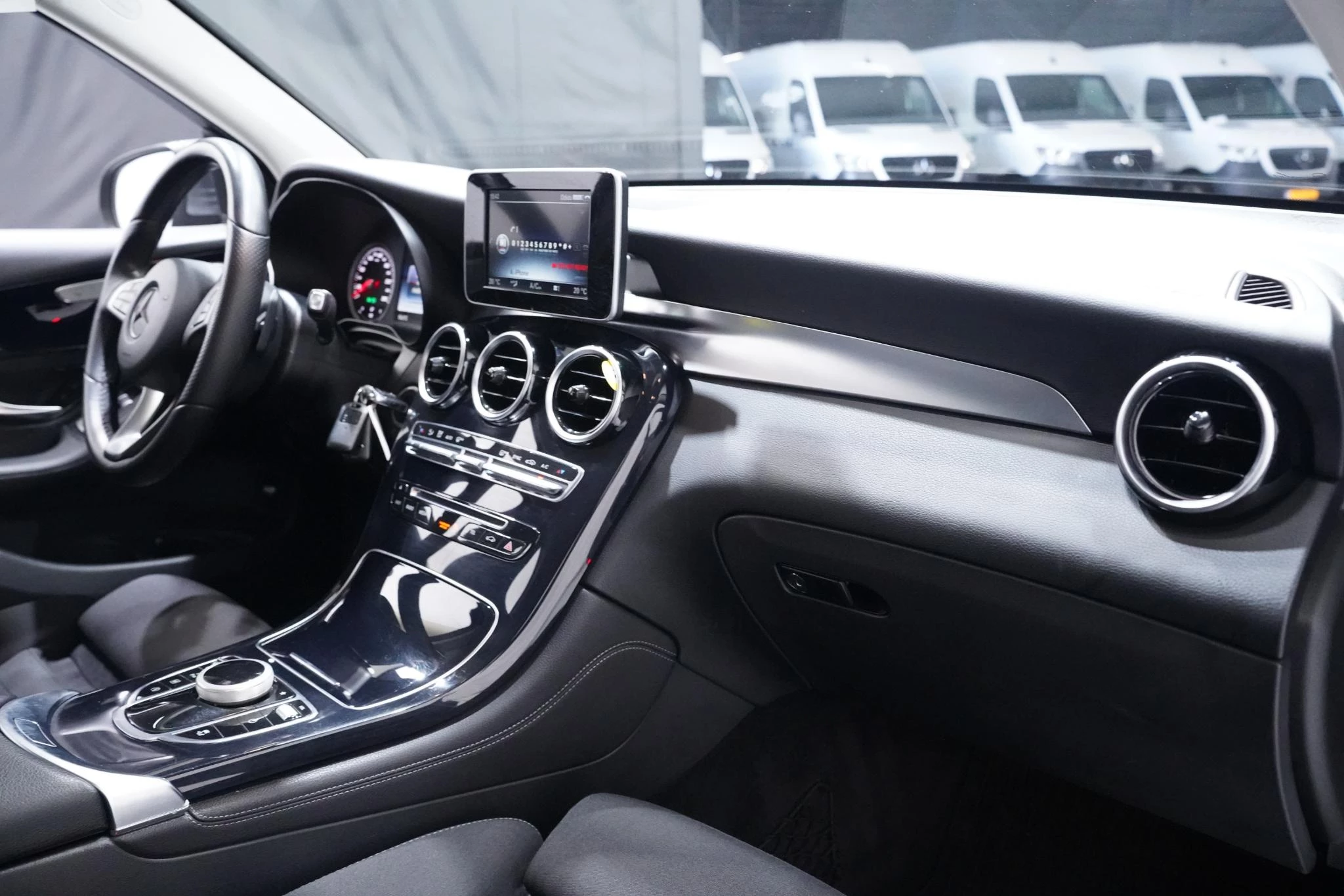 Hoofdafbeelding Mercedes-Benz GLC