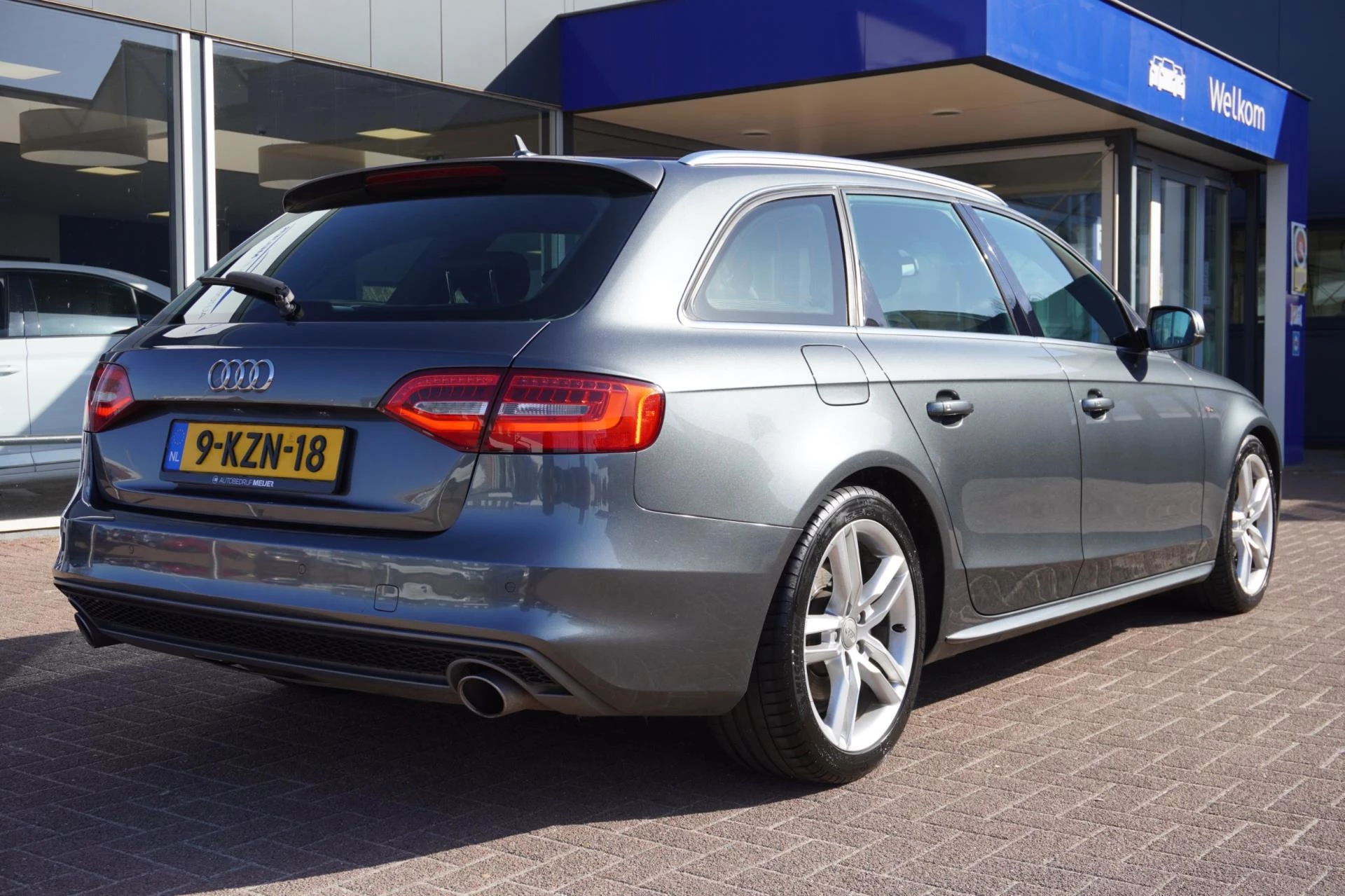 Hoofdafbeelding Audi A4