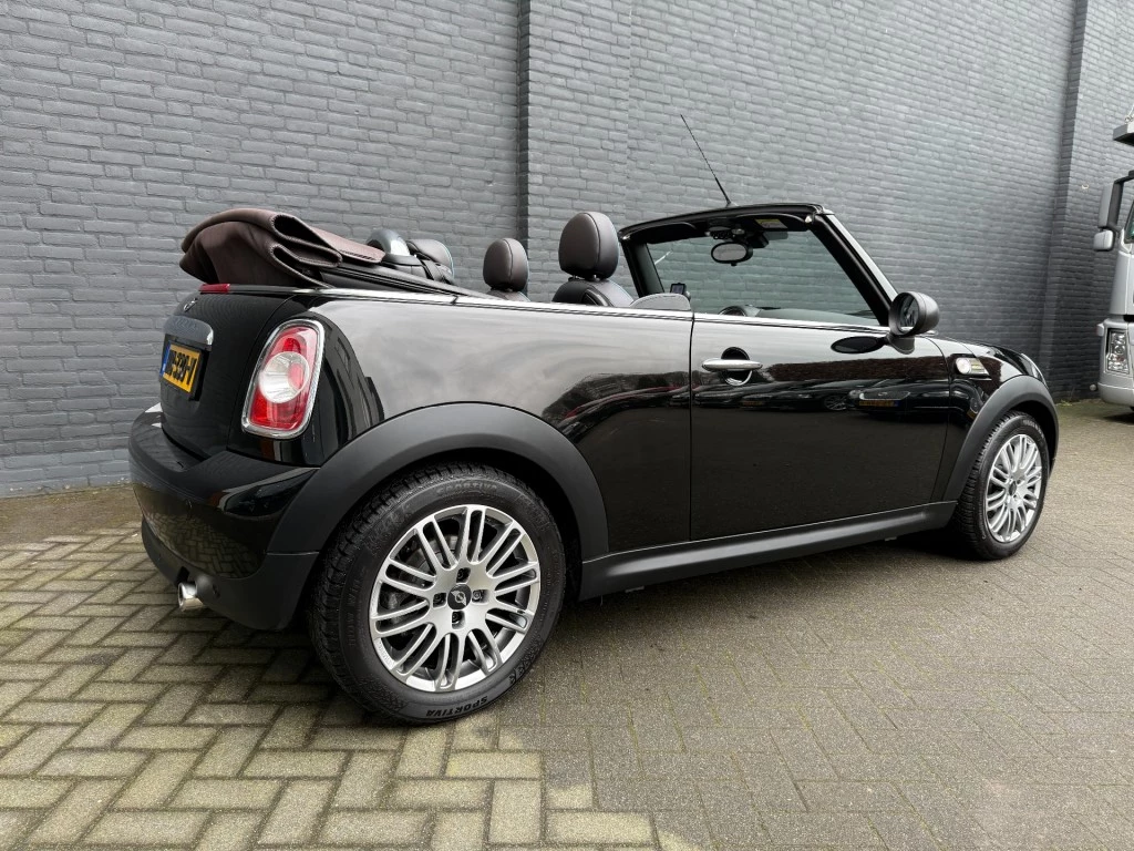 Hoofdafbeelding MINI Cabrio