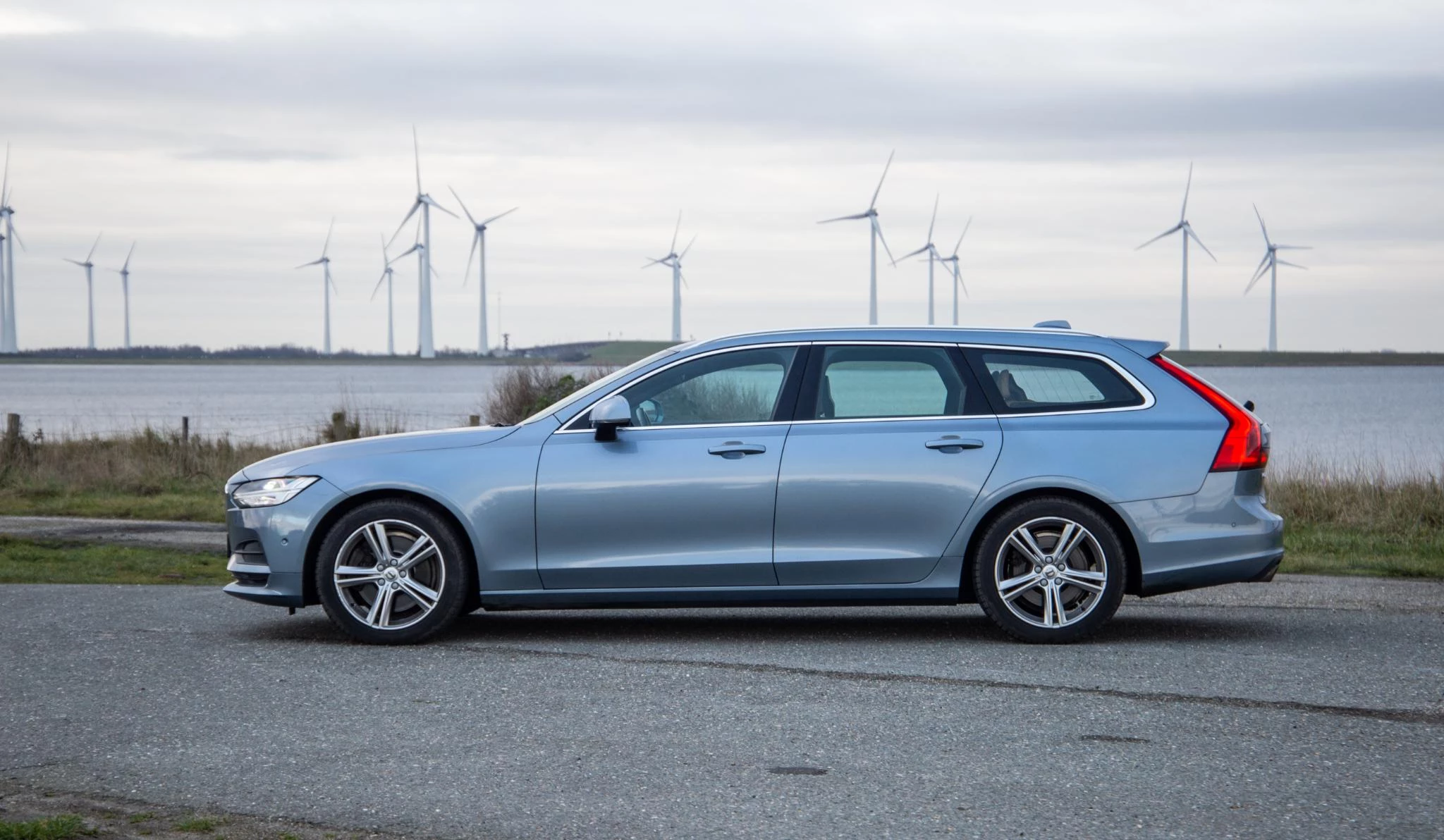 Hoofdafbeelding Volvo V90