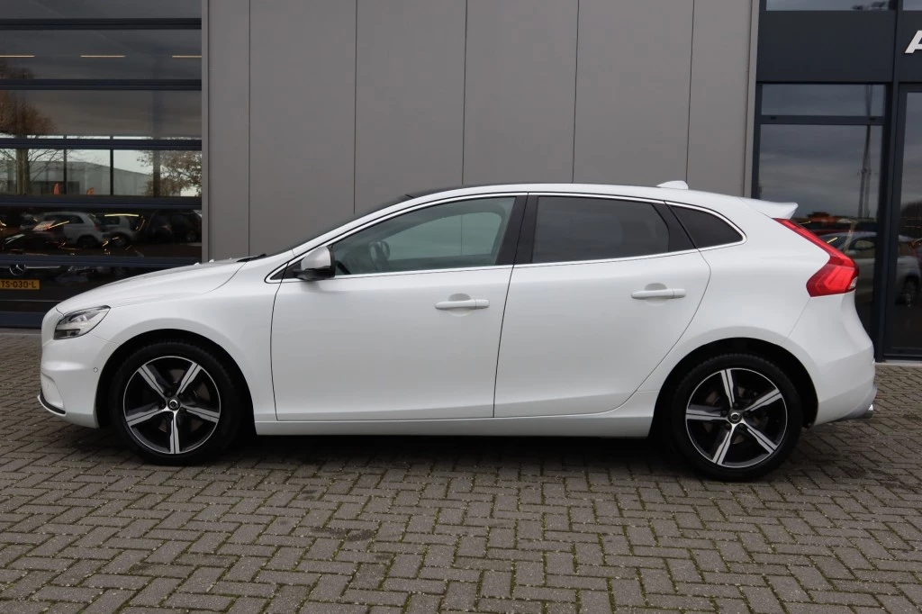 Hoofdafbeelding Volvo V40