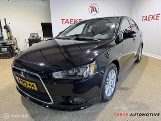 Hoofdafbeelding Mitsubishi Lancer Mitsubishi Lancer Sportback 1.6 Limited Edition Clima/Nap