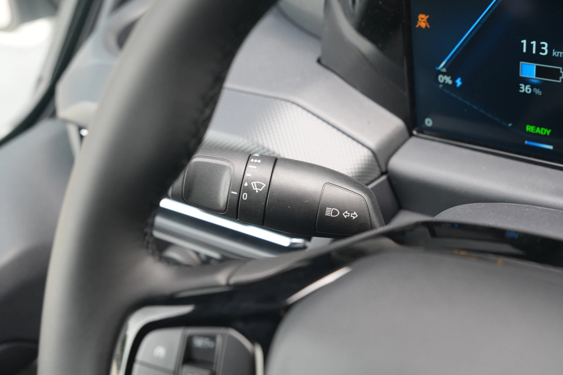 Hoofdafbeelding Ford E-Transit Custom
