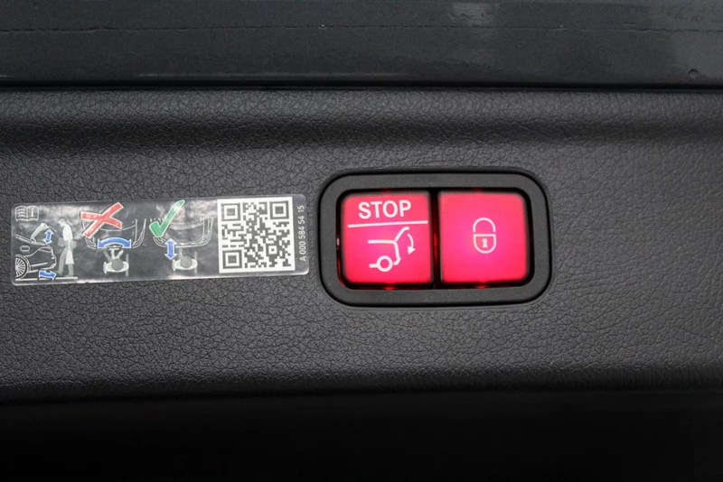 Hoofdafbeelding Mercedes-Benz EQE