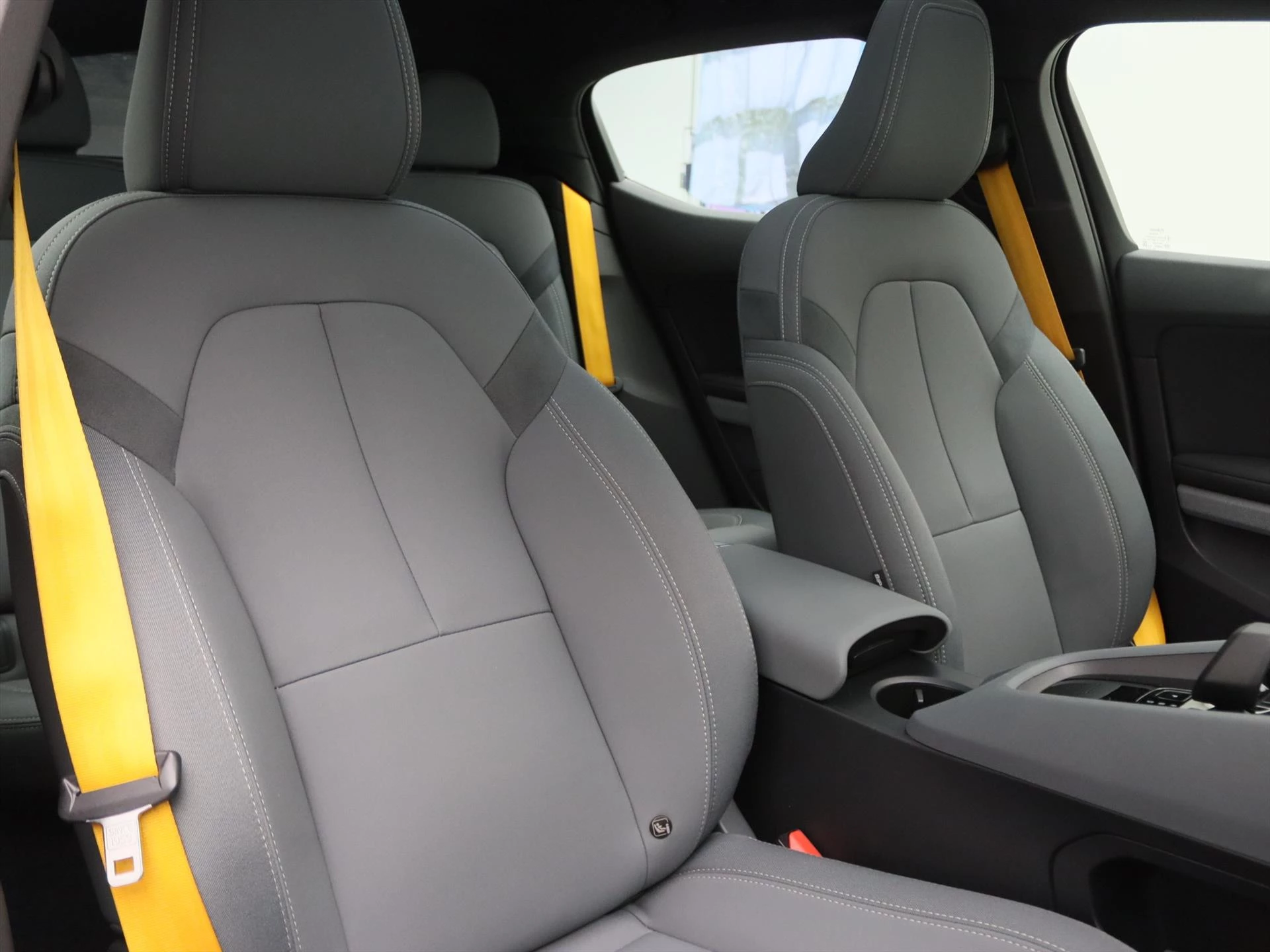 Hoofdafbeelding Polestar 2