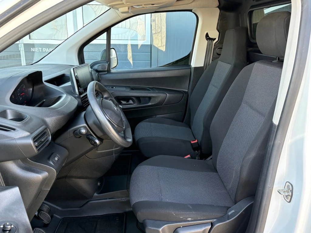 Hoofdafbeelding Peugeot Partner