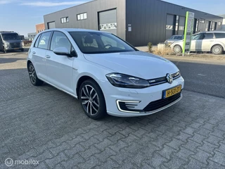 Hoofdafbeelding Volkswagen e-Golf Volkswagen e-Golf E-DITION 90.000 km