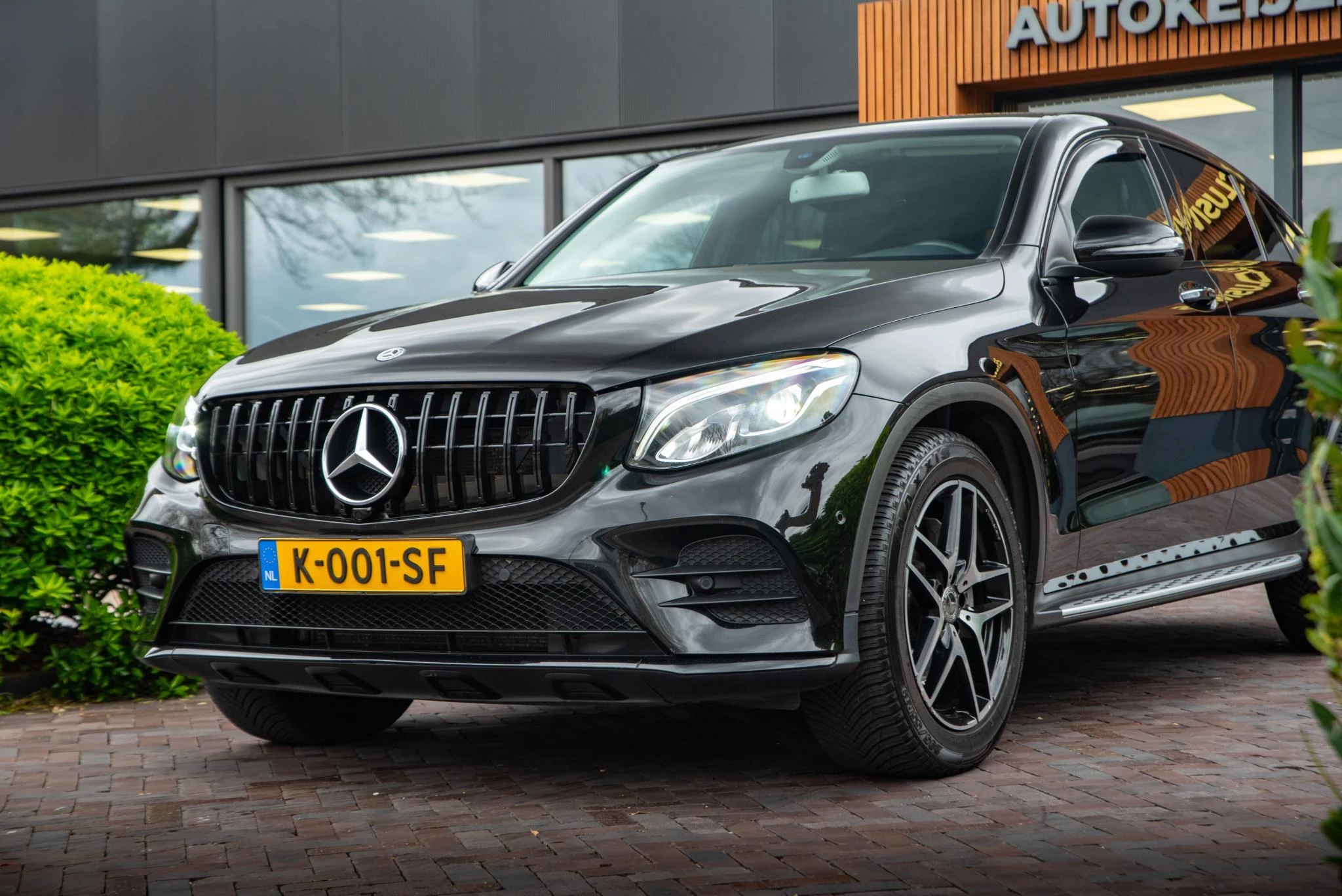 Hoofdafbeelding Mercedes-Benz GLC