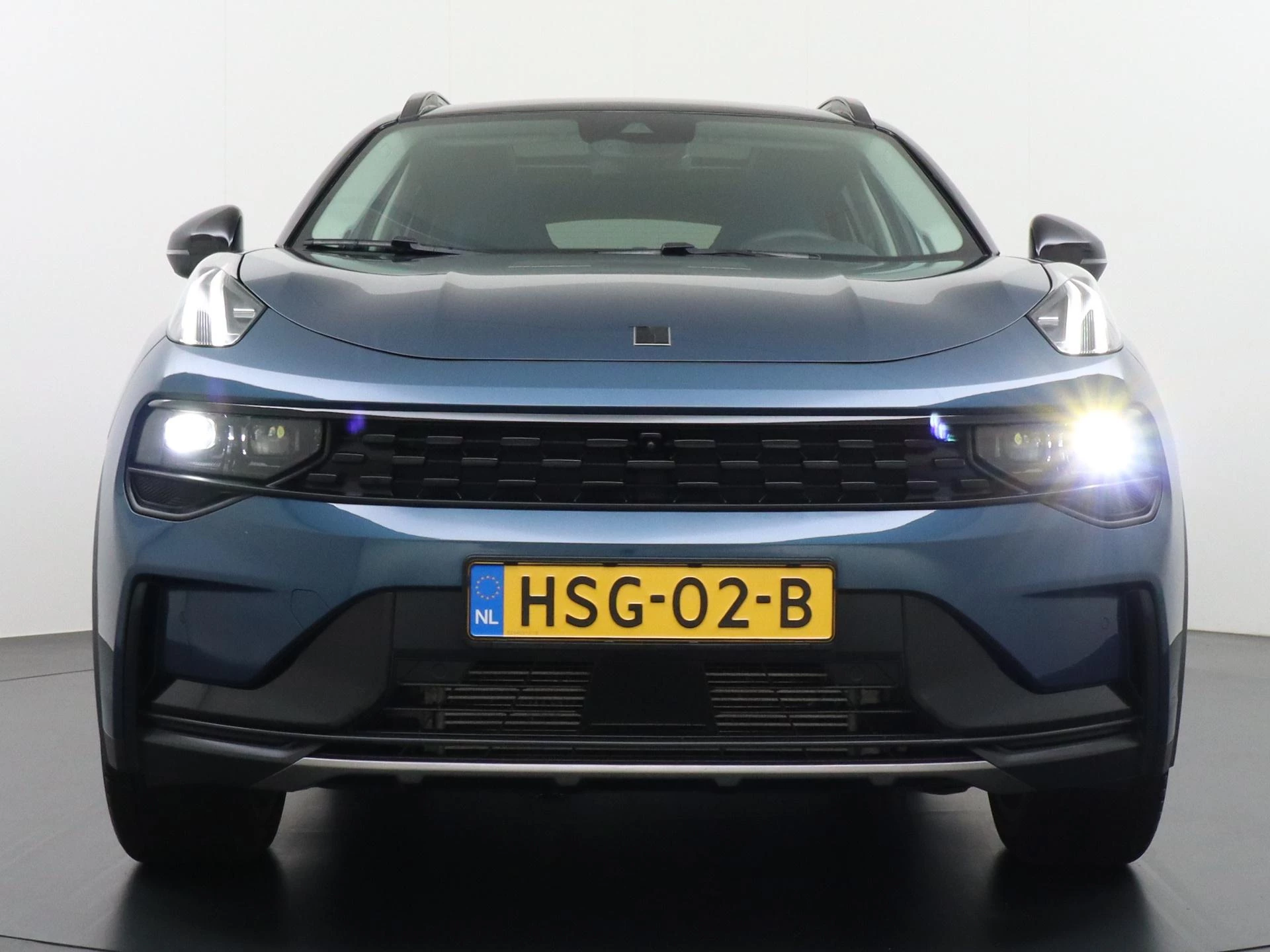 Hoofdafbeelding Lynk & Co 01