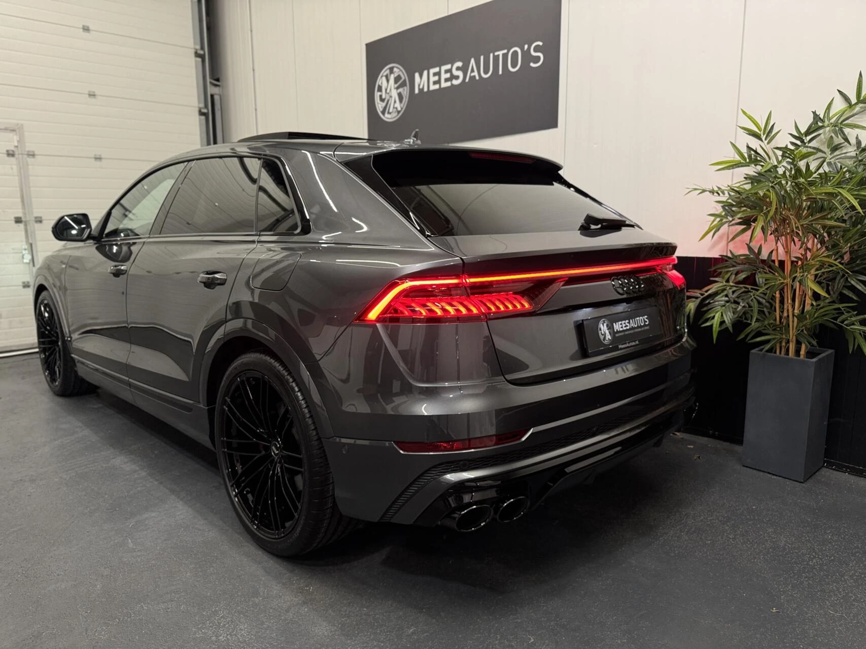 Hoofdafbeelding Audi Q8