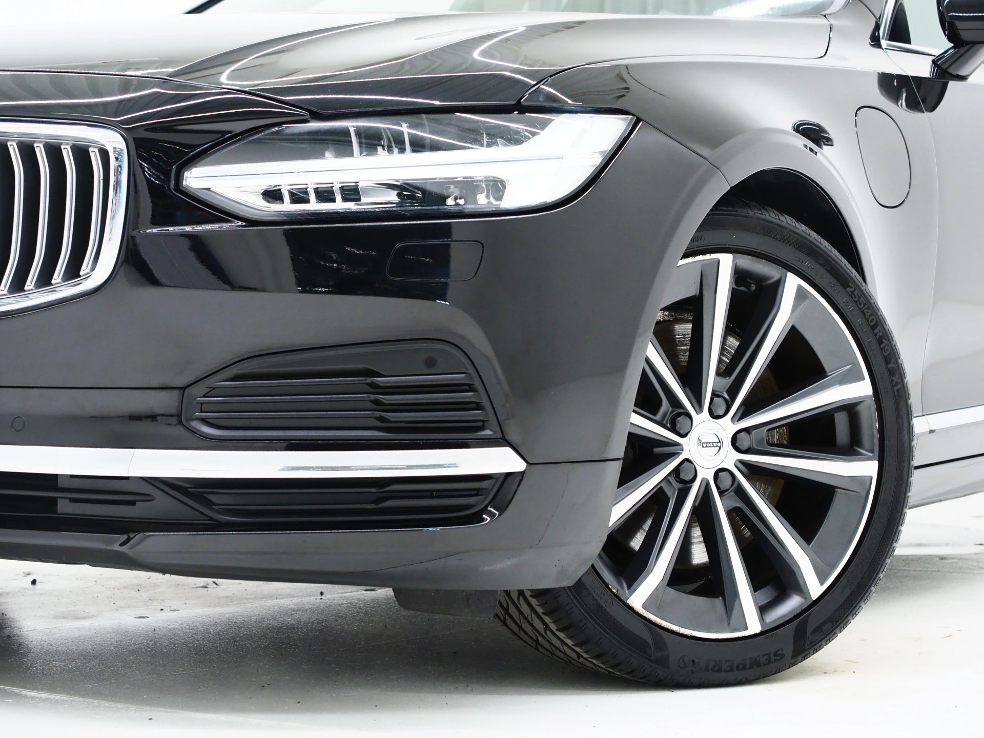 Hoofdafbeelding Volvo V90