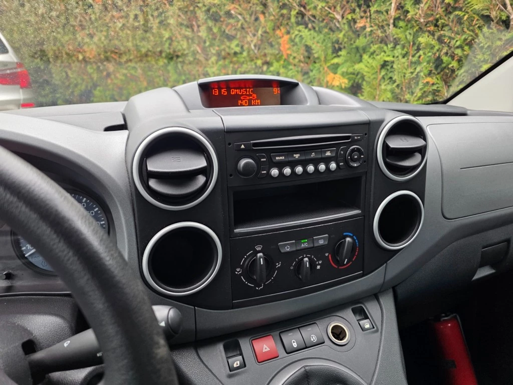 Hoofdafbeelding Peugeot Partner