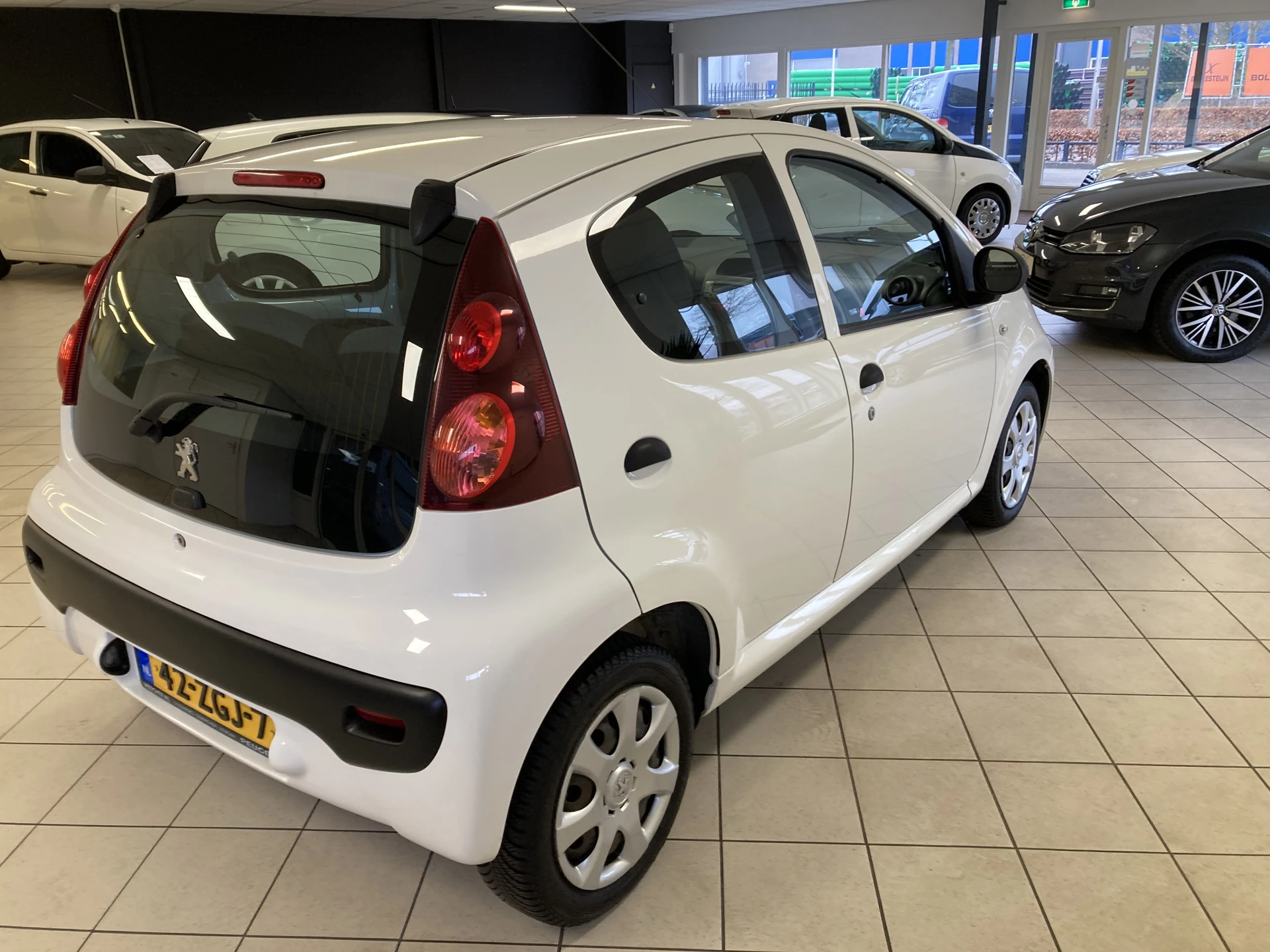 Hoofdafbeelding Peugeot 107