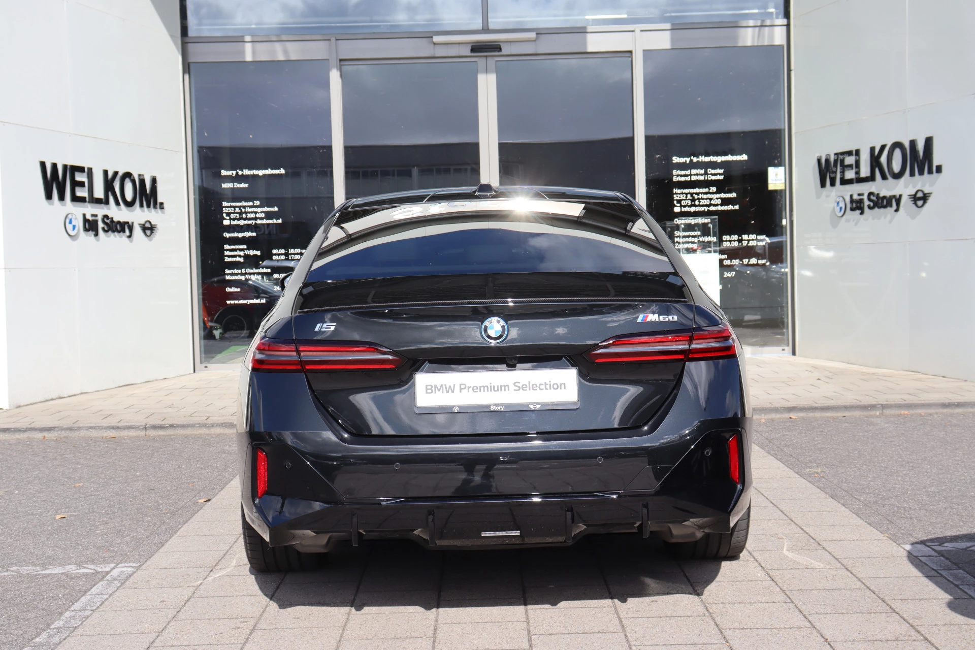 Hoofdafbeelding BMW i5