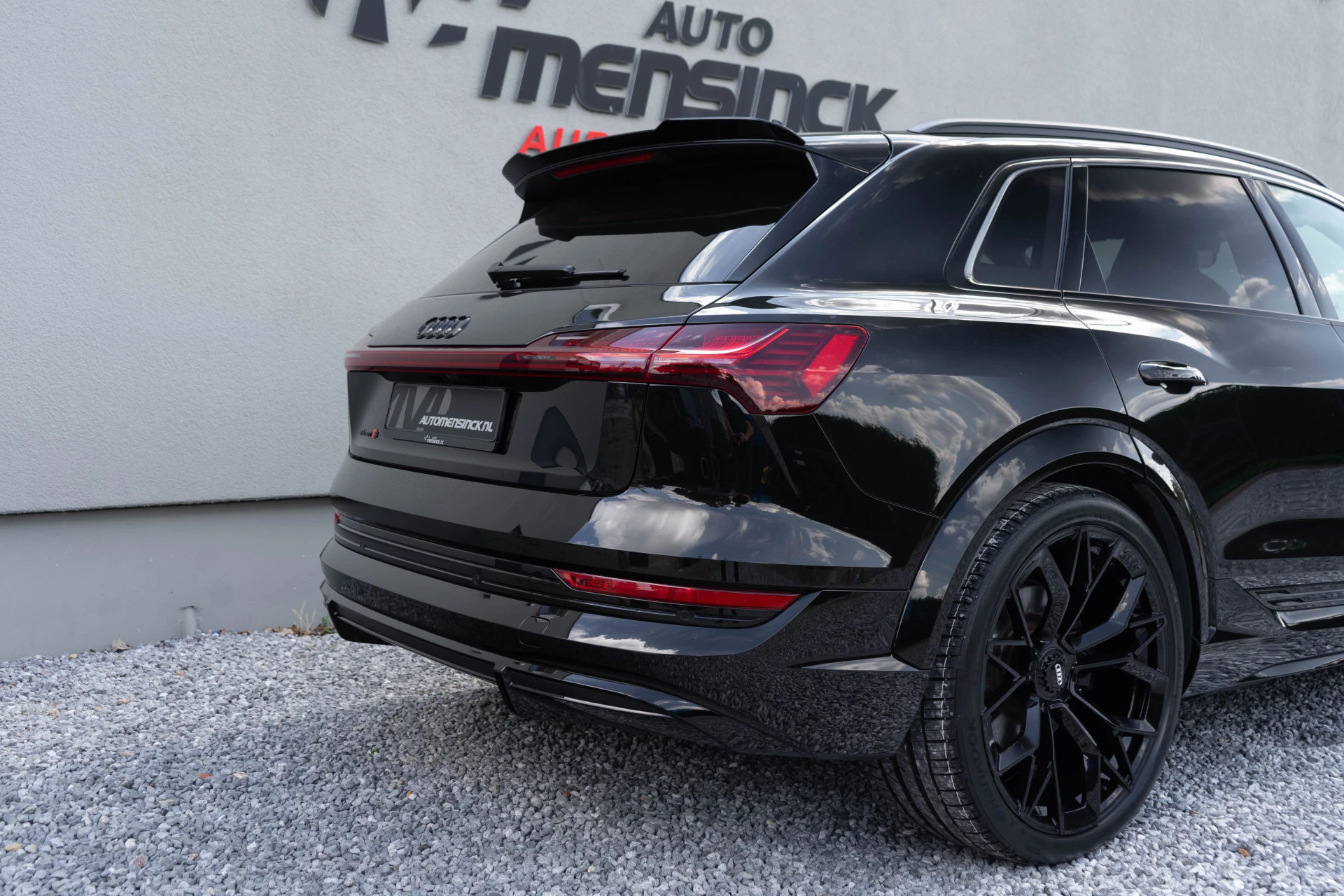 Hoofdafbeelding Audi e-tron