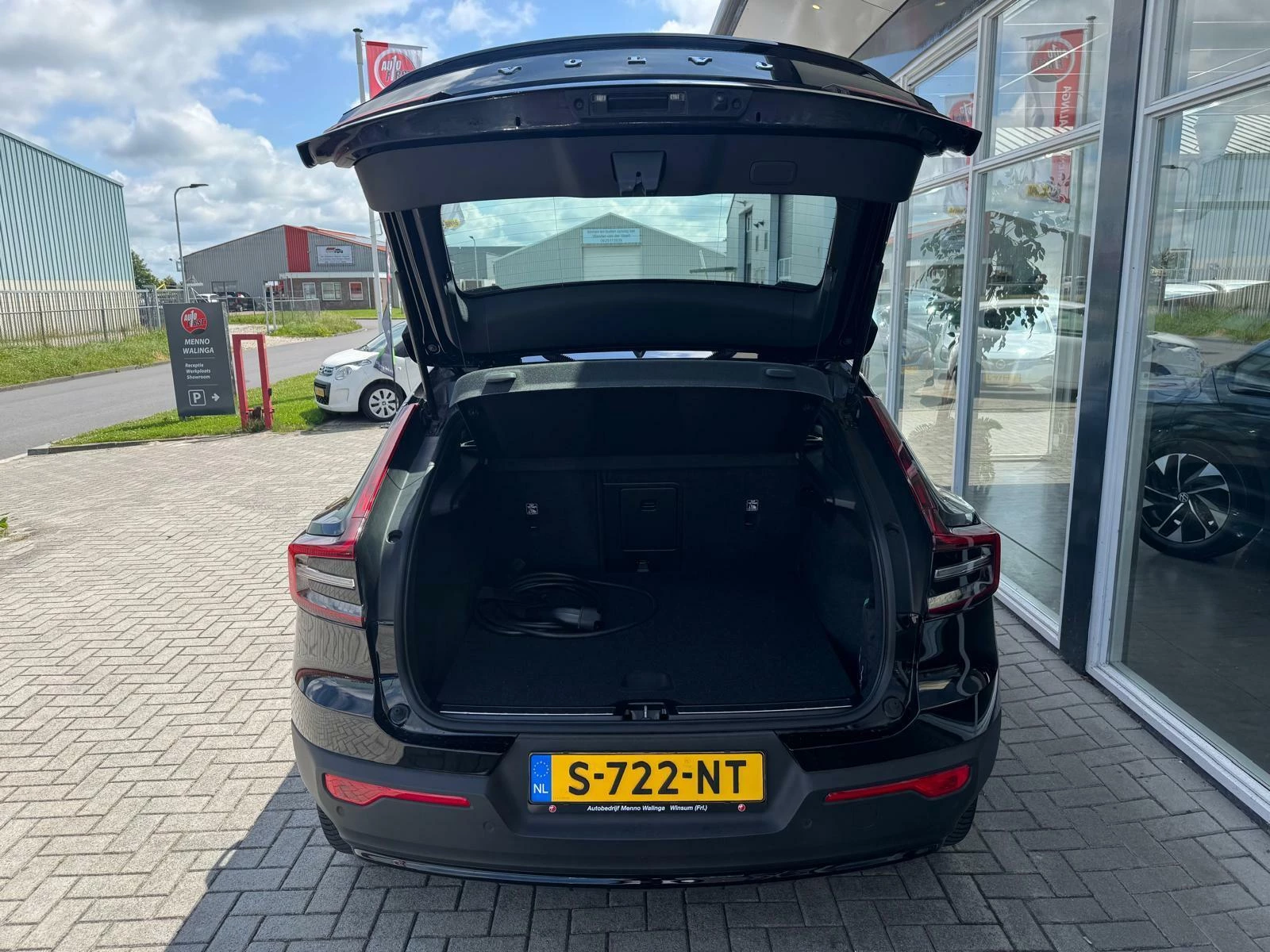 Hoofdafbeelding Volvo C40