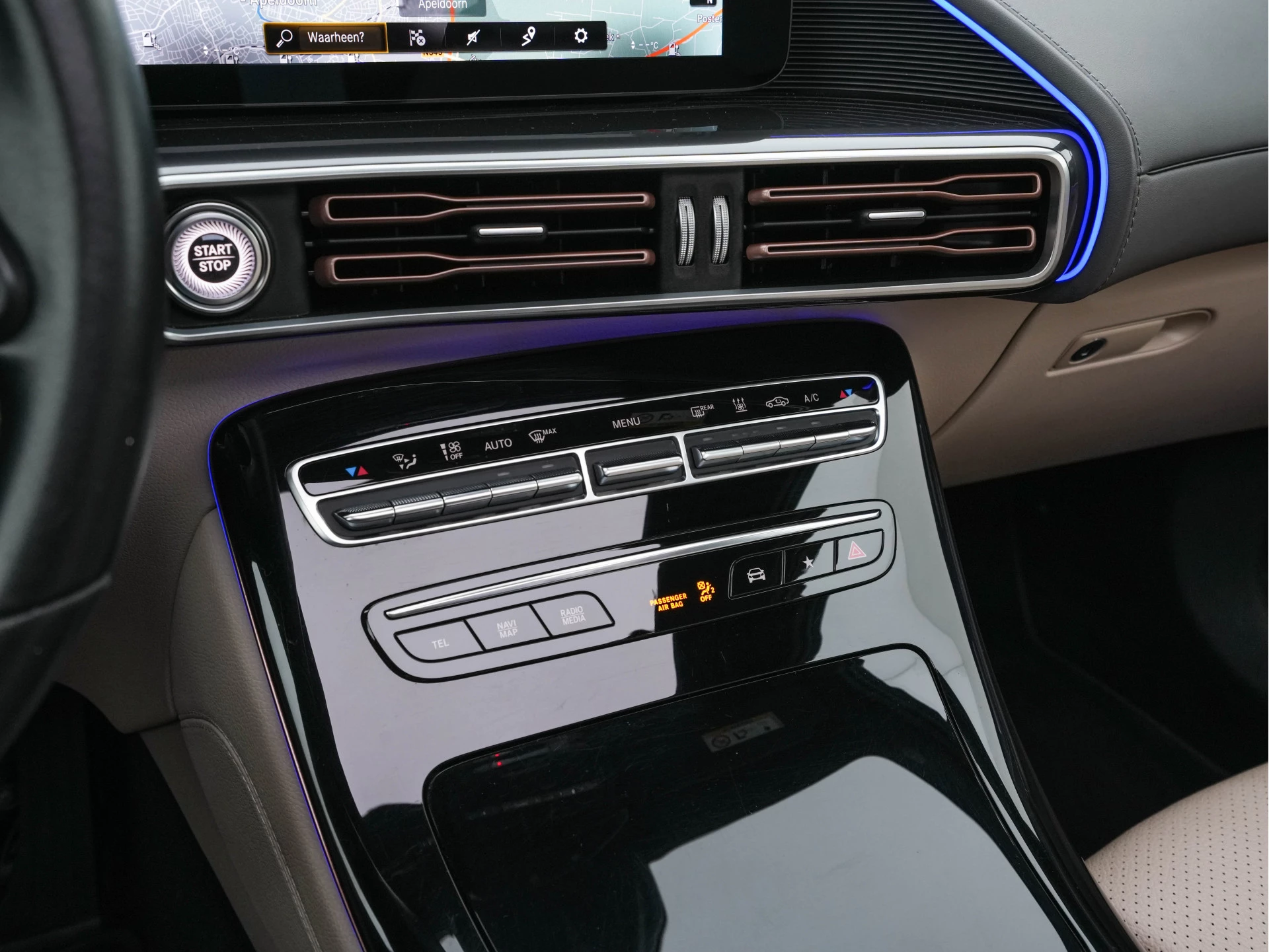 Hoofdafbeelding Mercedes-Benz EQC