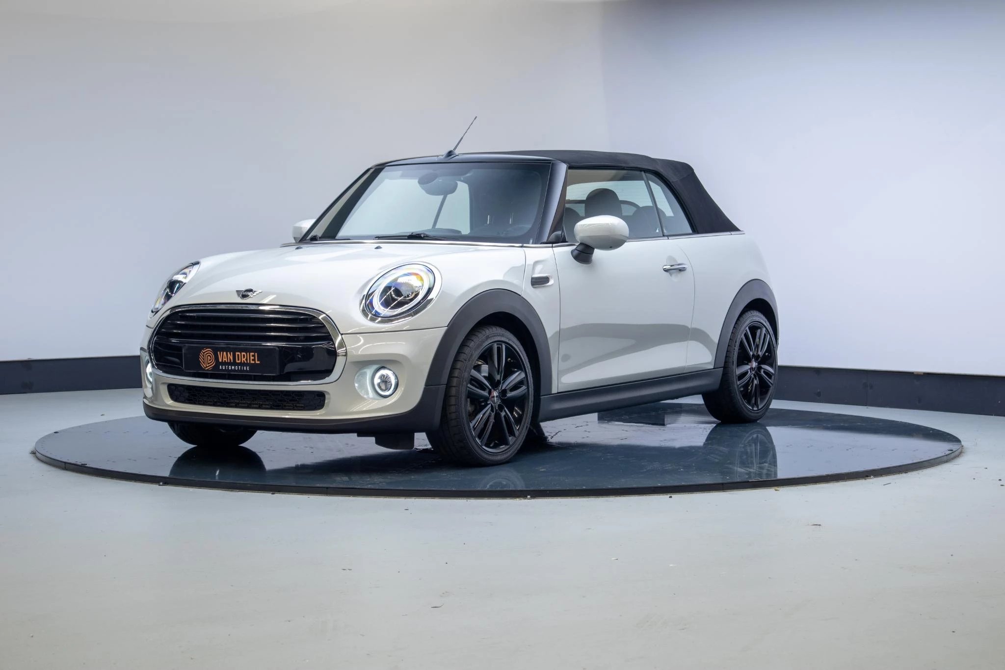 Hoofdafbeelding MINI Cooper Cabrio