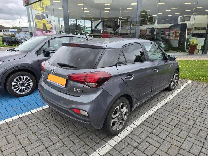 Hoofdafbeelding Hyundai i20