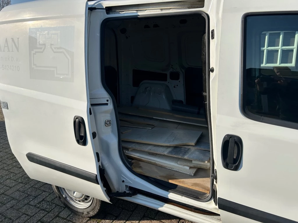 Hoofdafbeelding Opel Combo