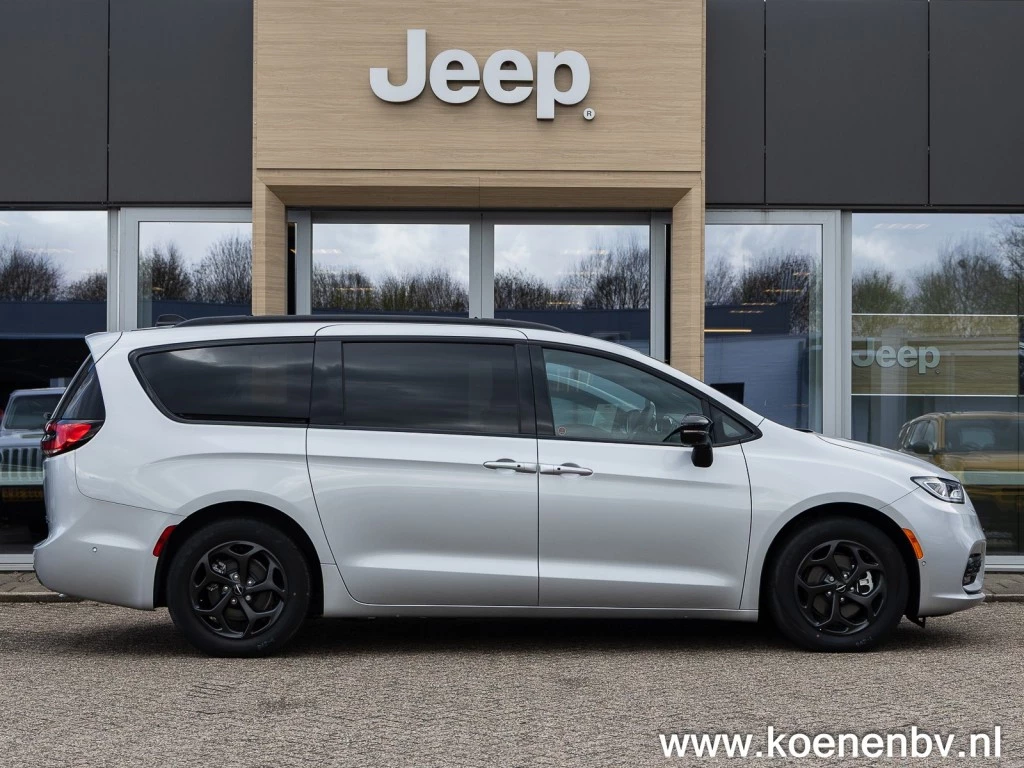 Hoofdafbeelding Chrysler Pacifica