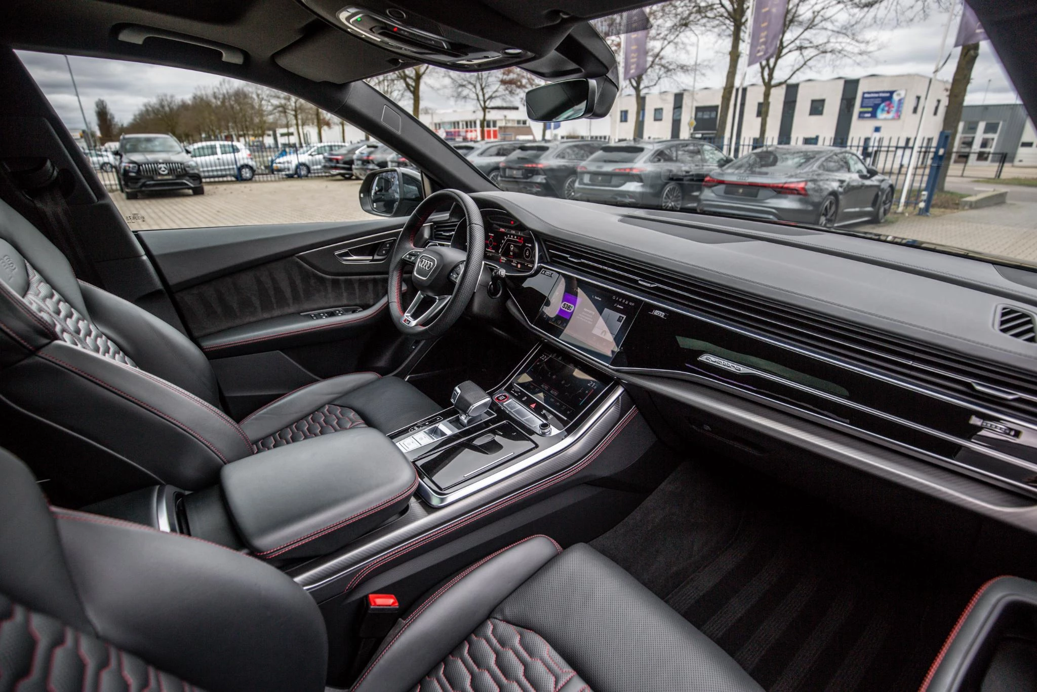 Hoofdafbeelding Audi RSQ8