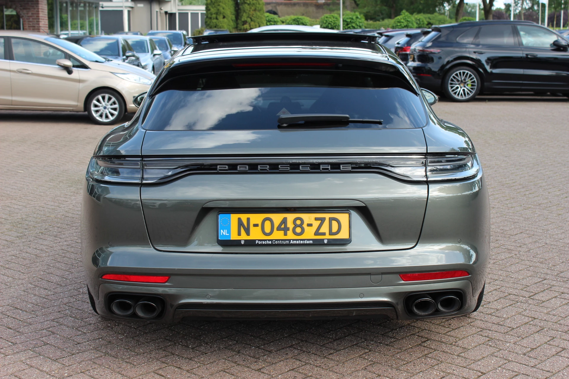 Hoofdafbeelding Porsche Panamera