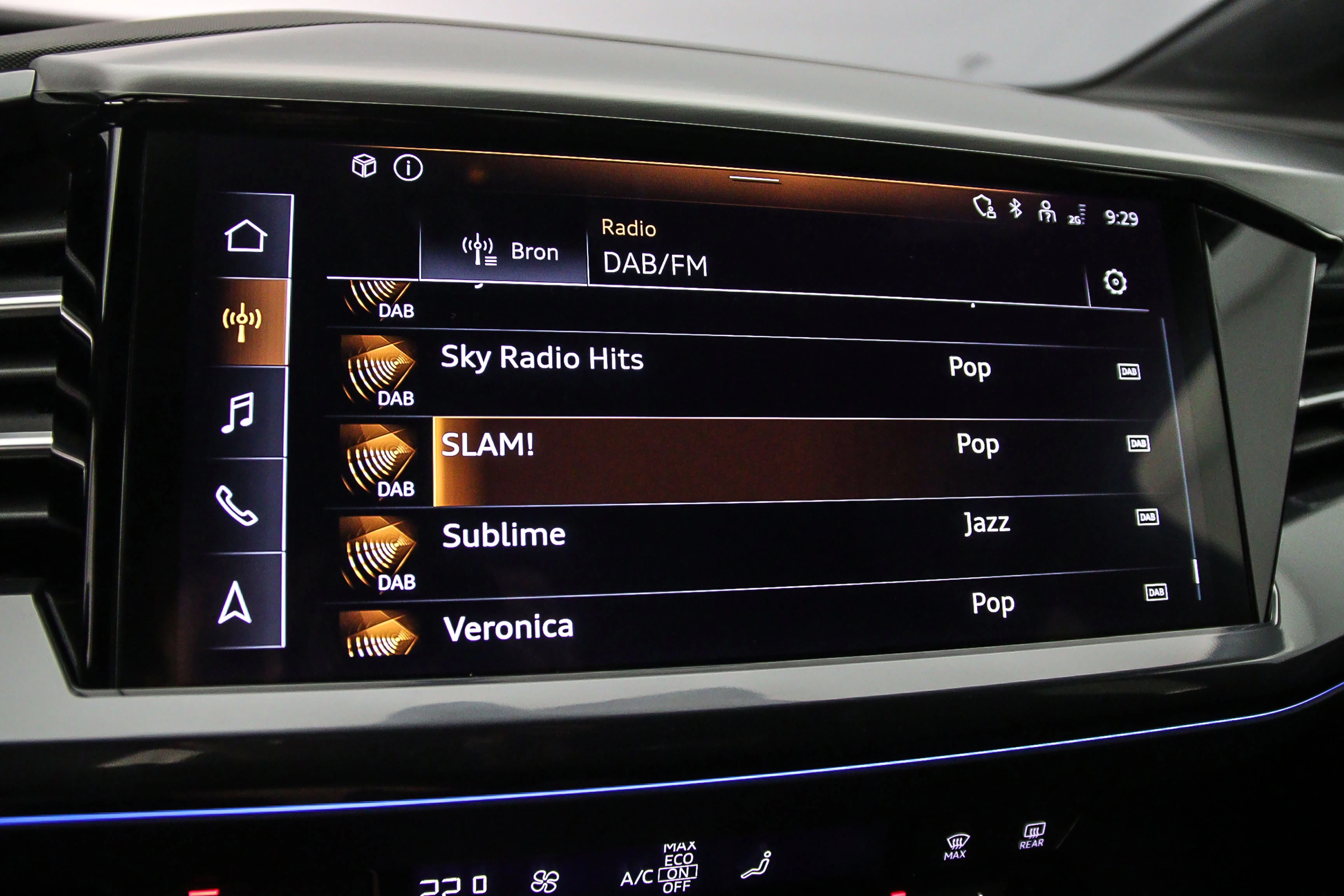 Hoofdafbeelding Audi Q4 Sportback e-tron