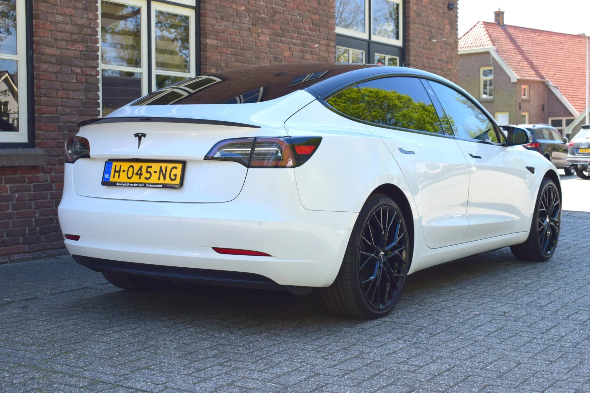 Hoofdafbeelding Tesla Model 3
