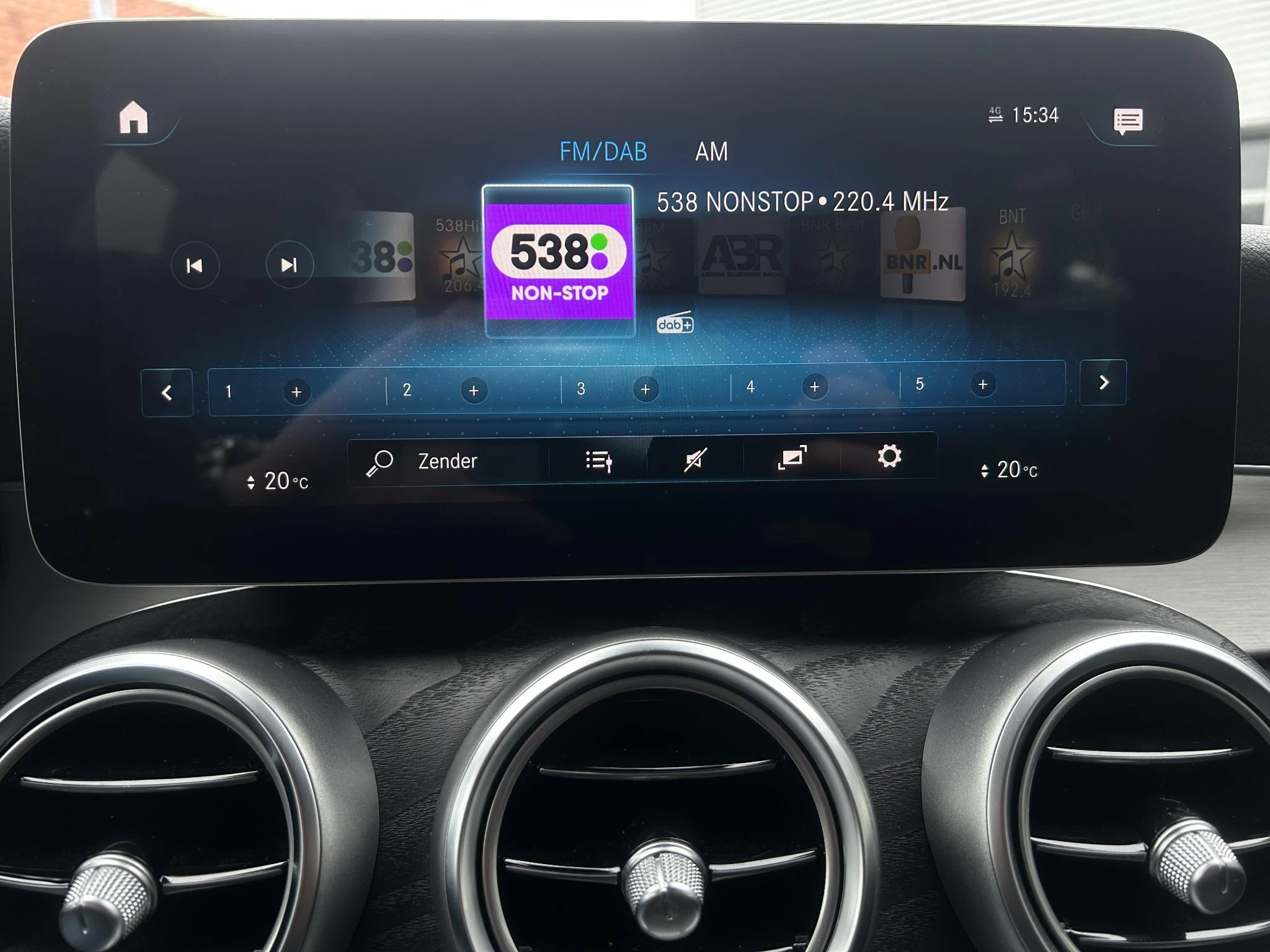 Hoofdafbeelding Mercedes-Benz GLC