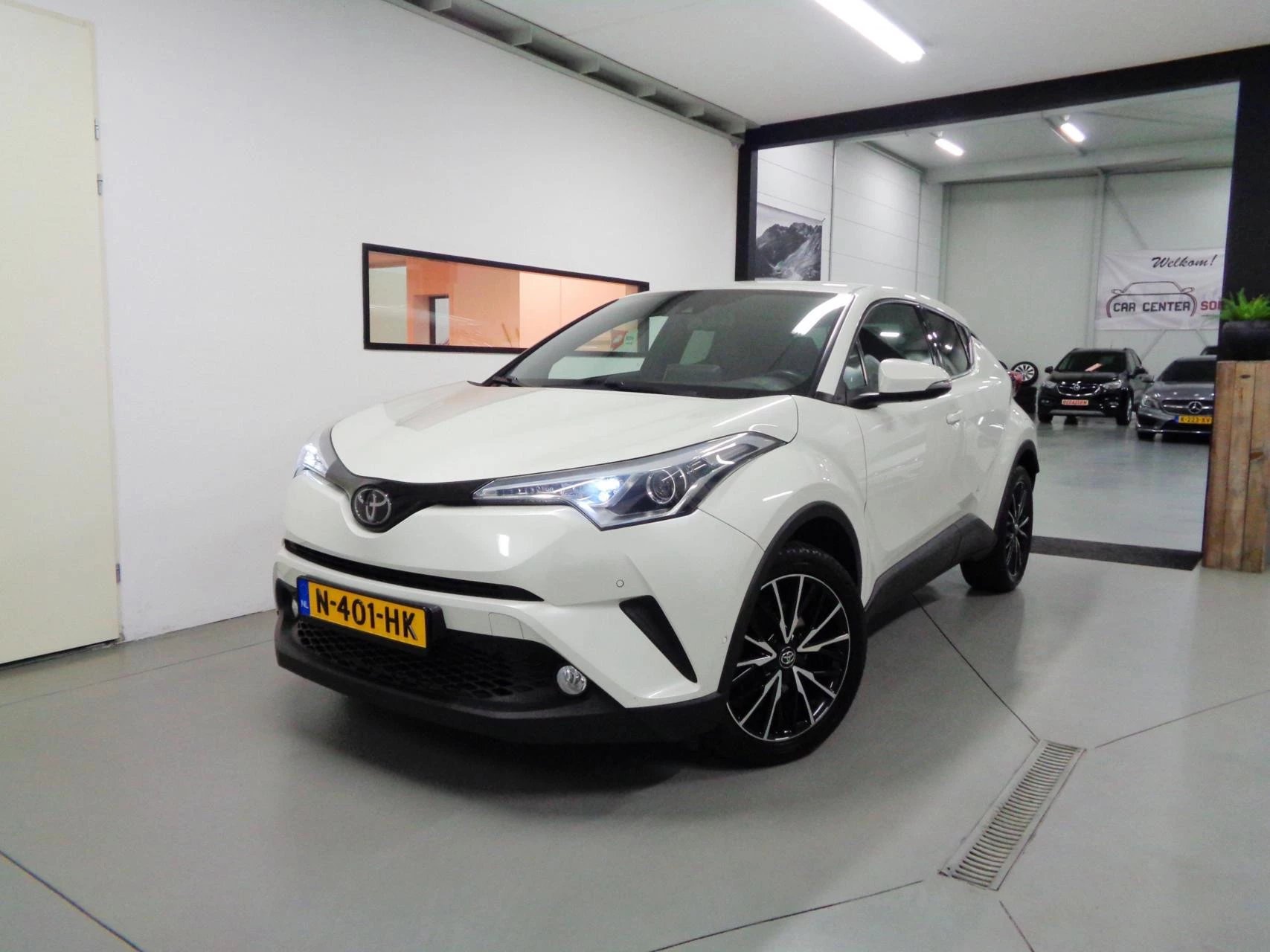 Hoofdafbeelding Toyota C-HR