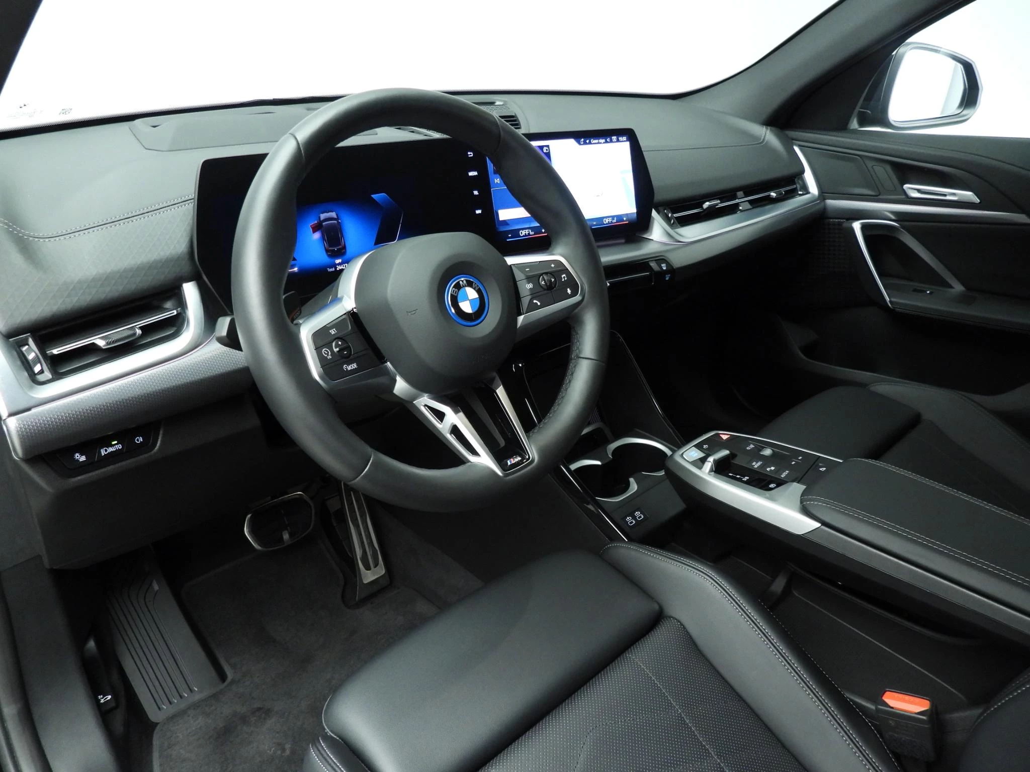 Hoofdafbeelding BMW iX2