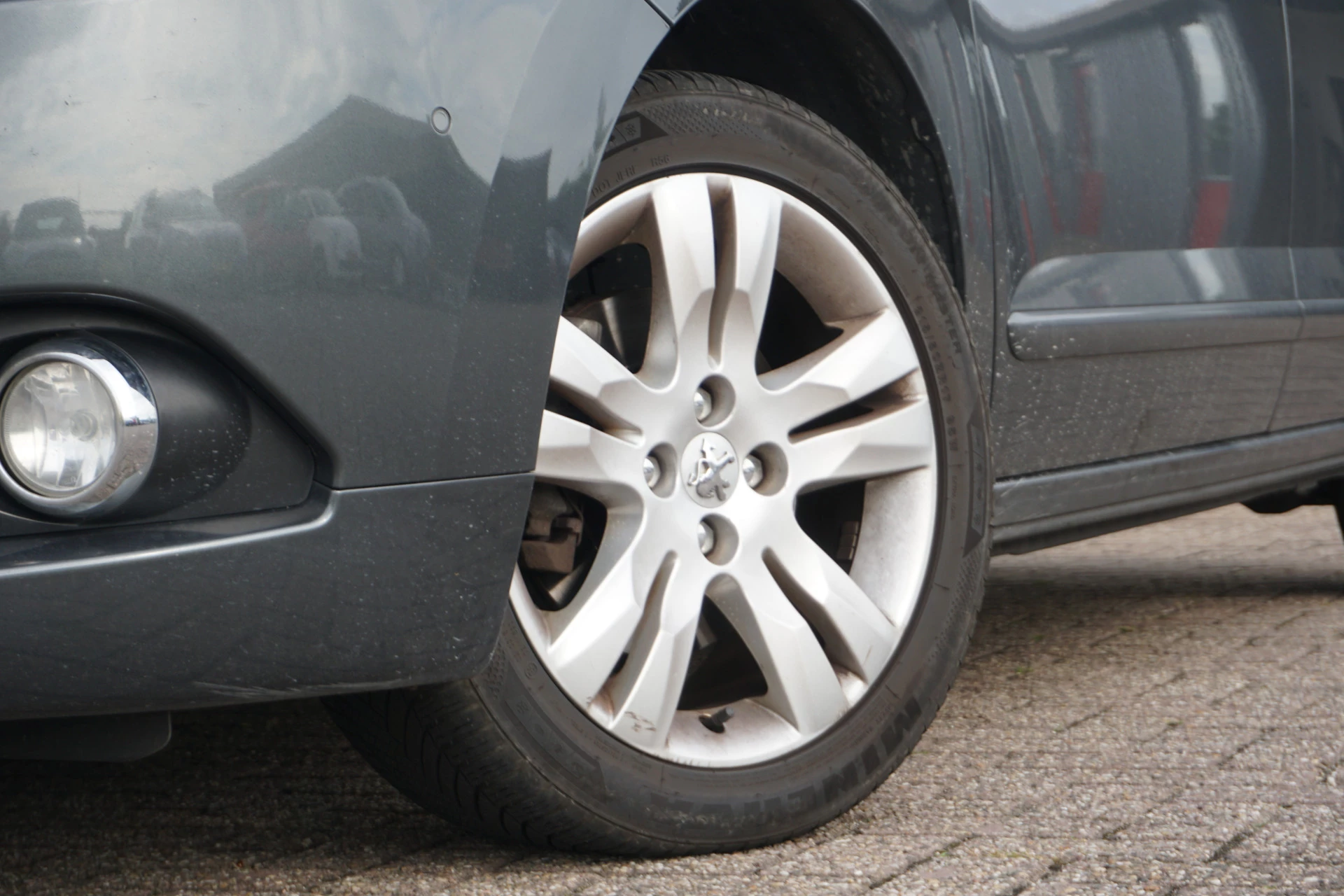 Hoofdafbeelding Peugeot 5008