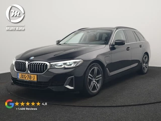 BMW 5 Serie Touring 530e Luxury Line Plug In Hybrid 293pk Dealer O.H PHEV | Trekhaak Af Fabriek | Camera | Comfortstoelen Memory & Verwarmd | Cruise Control | Apple Carplay | Navigatie | Virtual | DAB | 18" L.M | BMW LED |