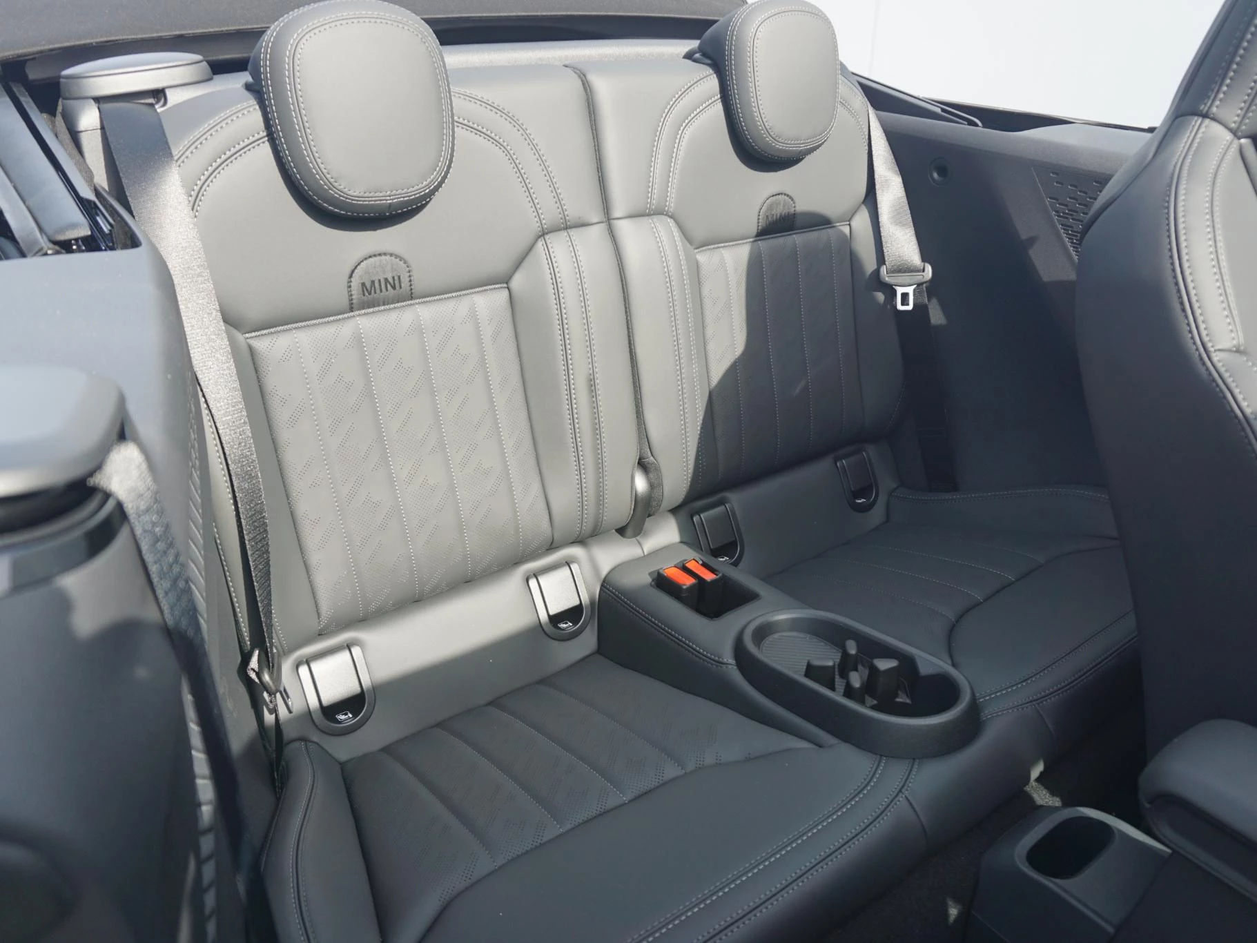 Hoofdafbeelding MINI Cooper Cabrio