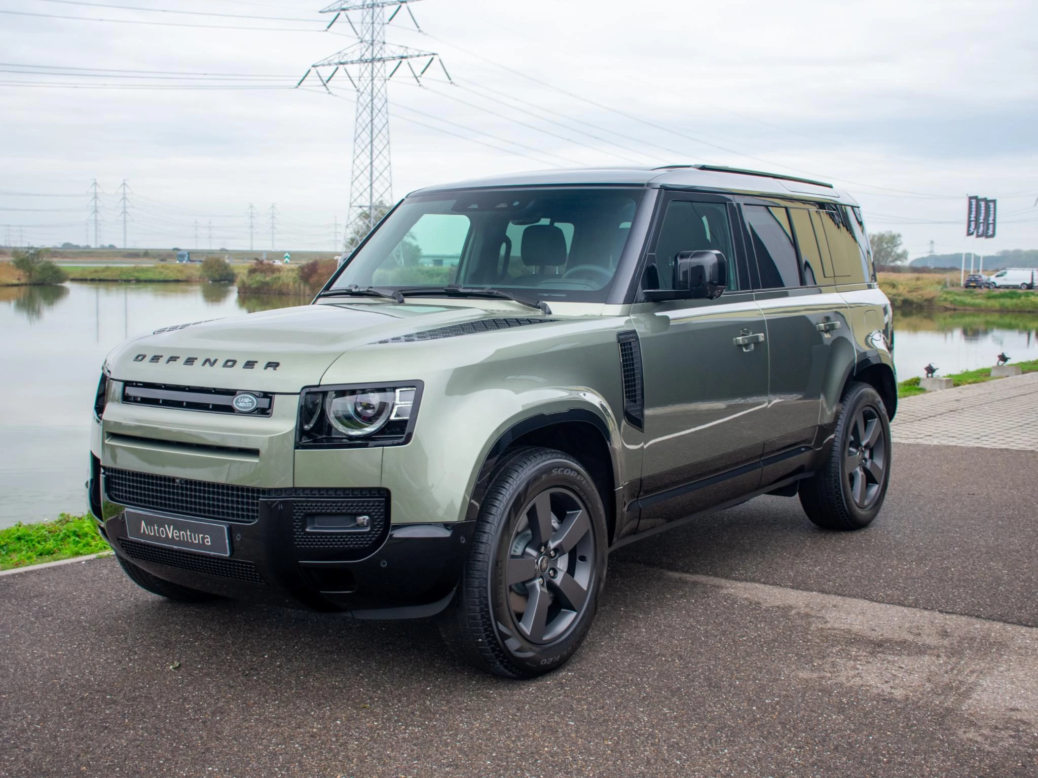Hoofdafbeelding Land Rover Defender