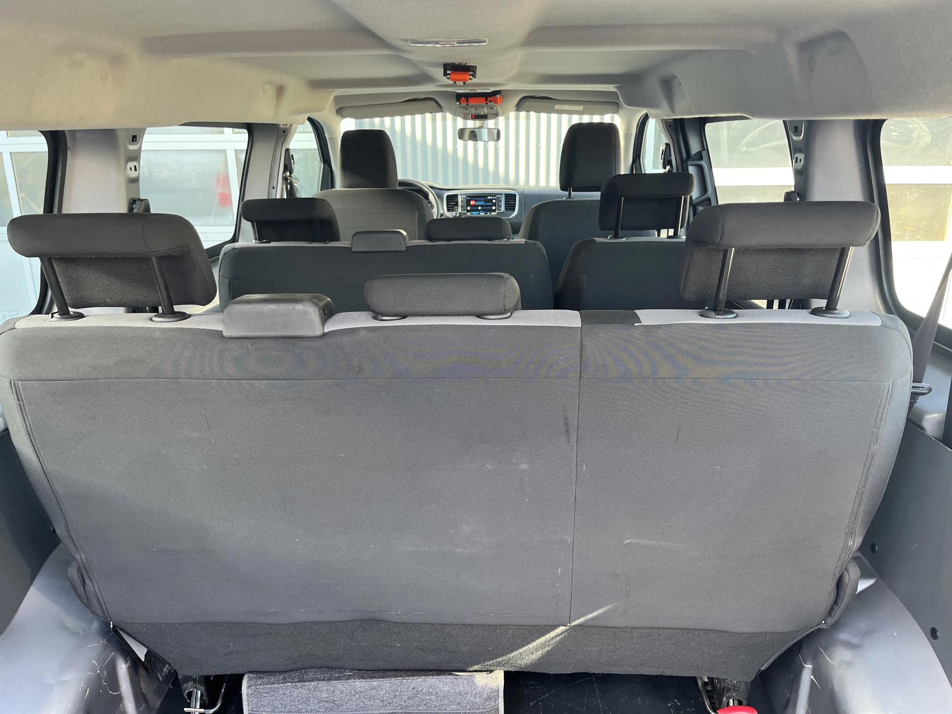 Hoofdafbeelding Peugeot Traveller