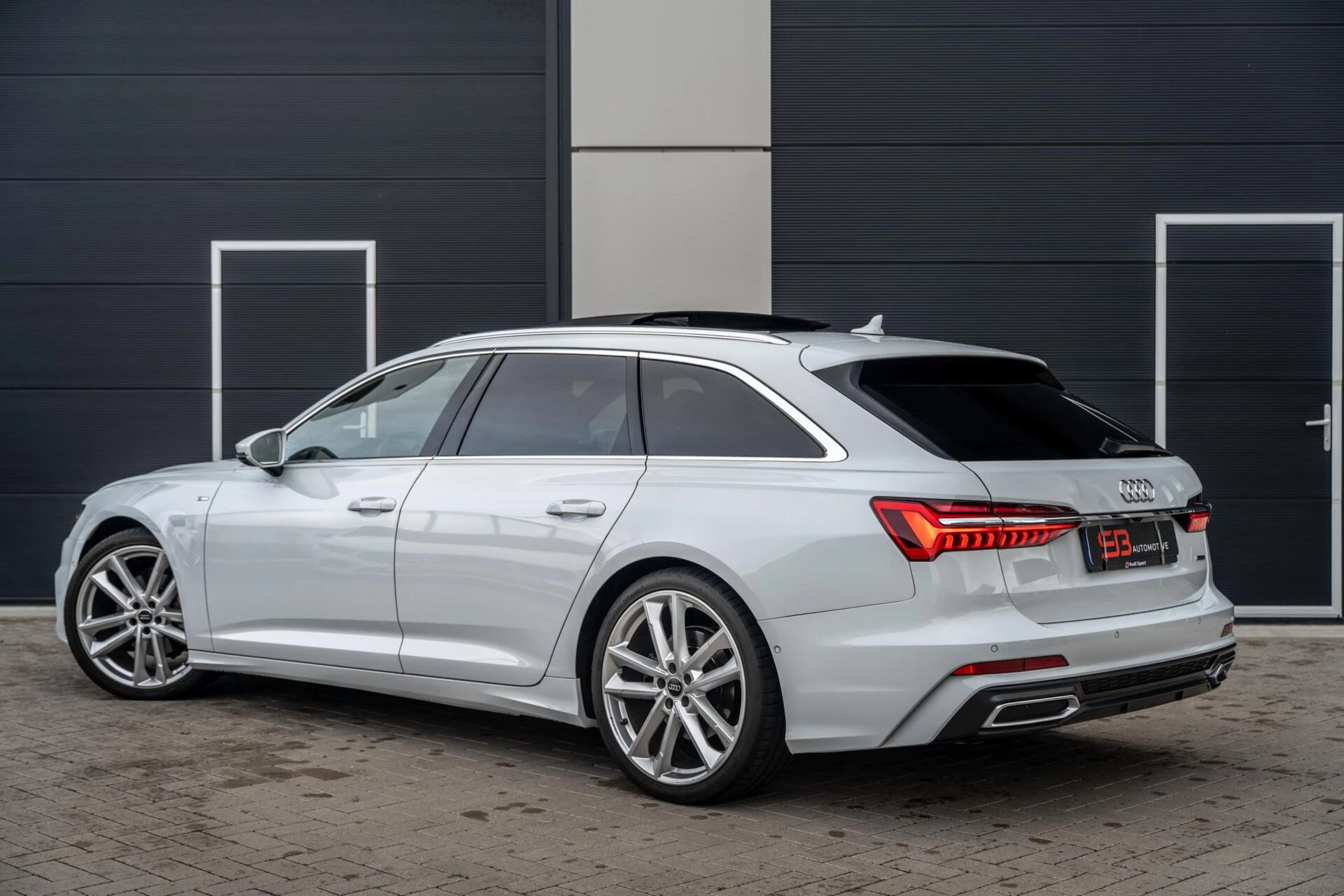 Hoofdafbeelding Audi A6