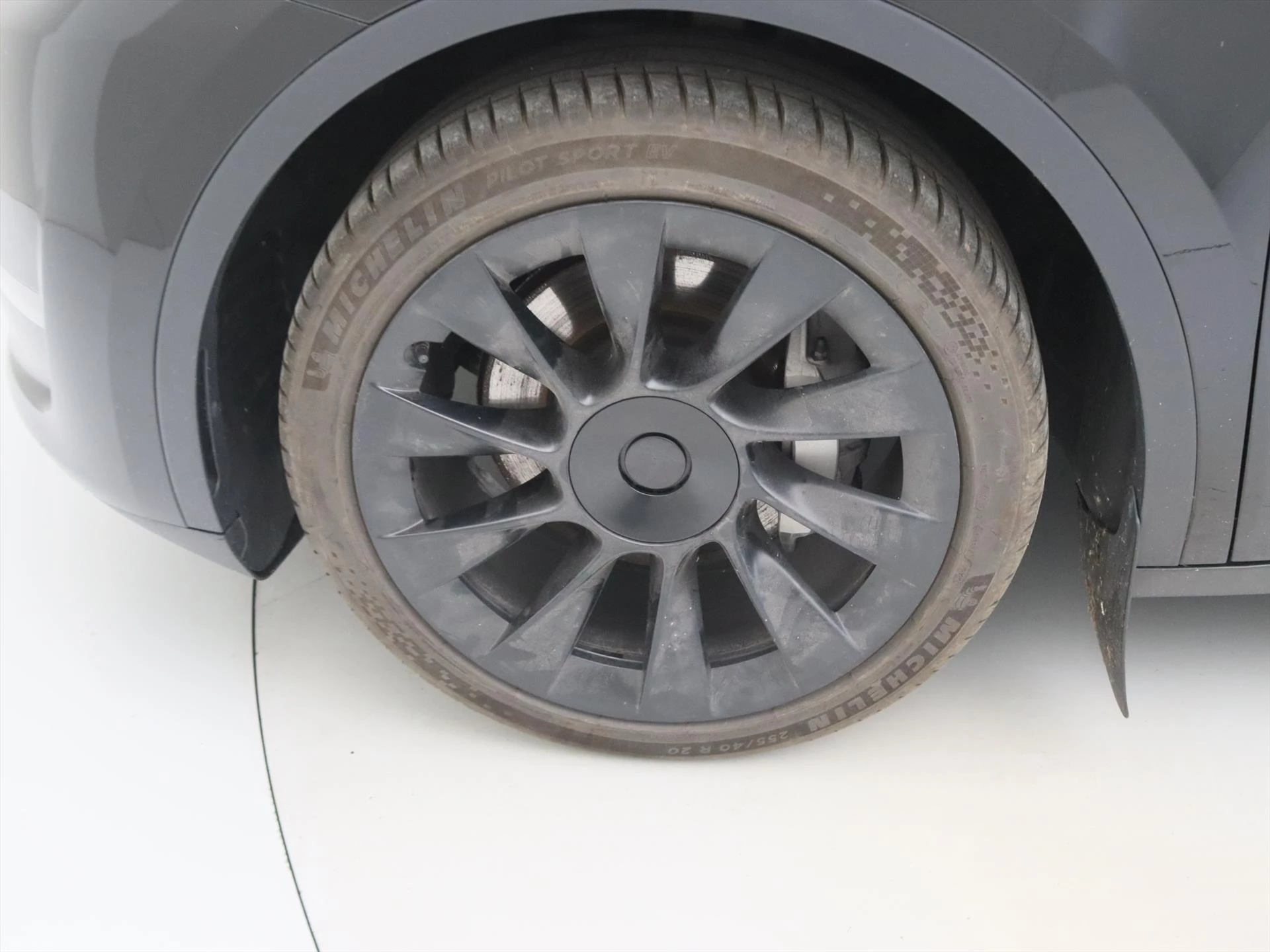Hoofdafbeelding Tesla Model Y
