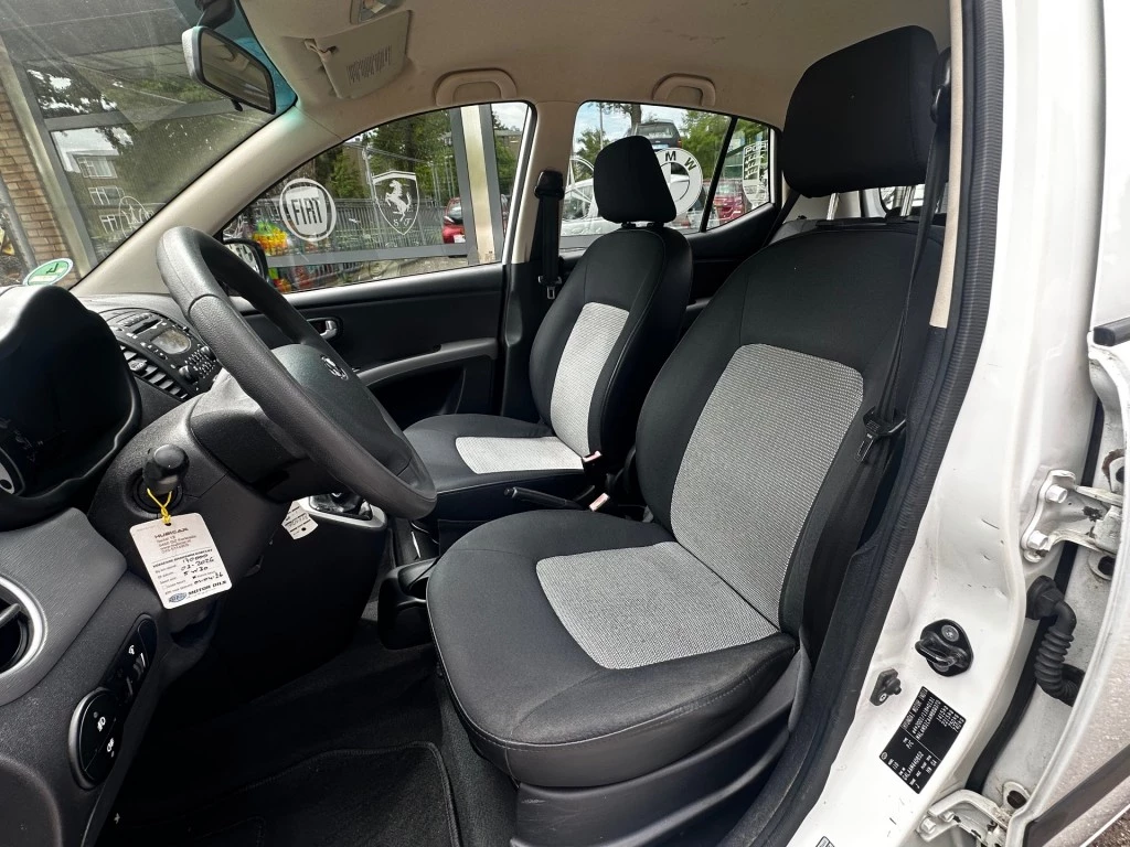 Hoofdafbeelding Hyundai i10