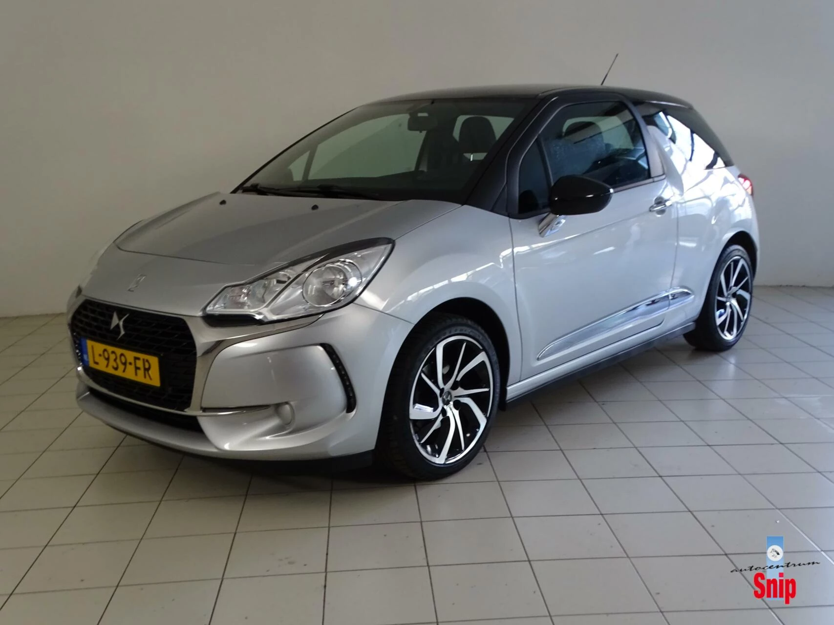 Hoofdafbeelding DS DS 3