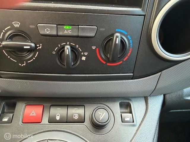 Hoofdafbeelding Peugeot Partner