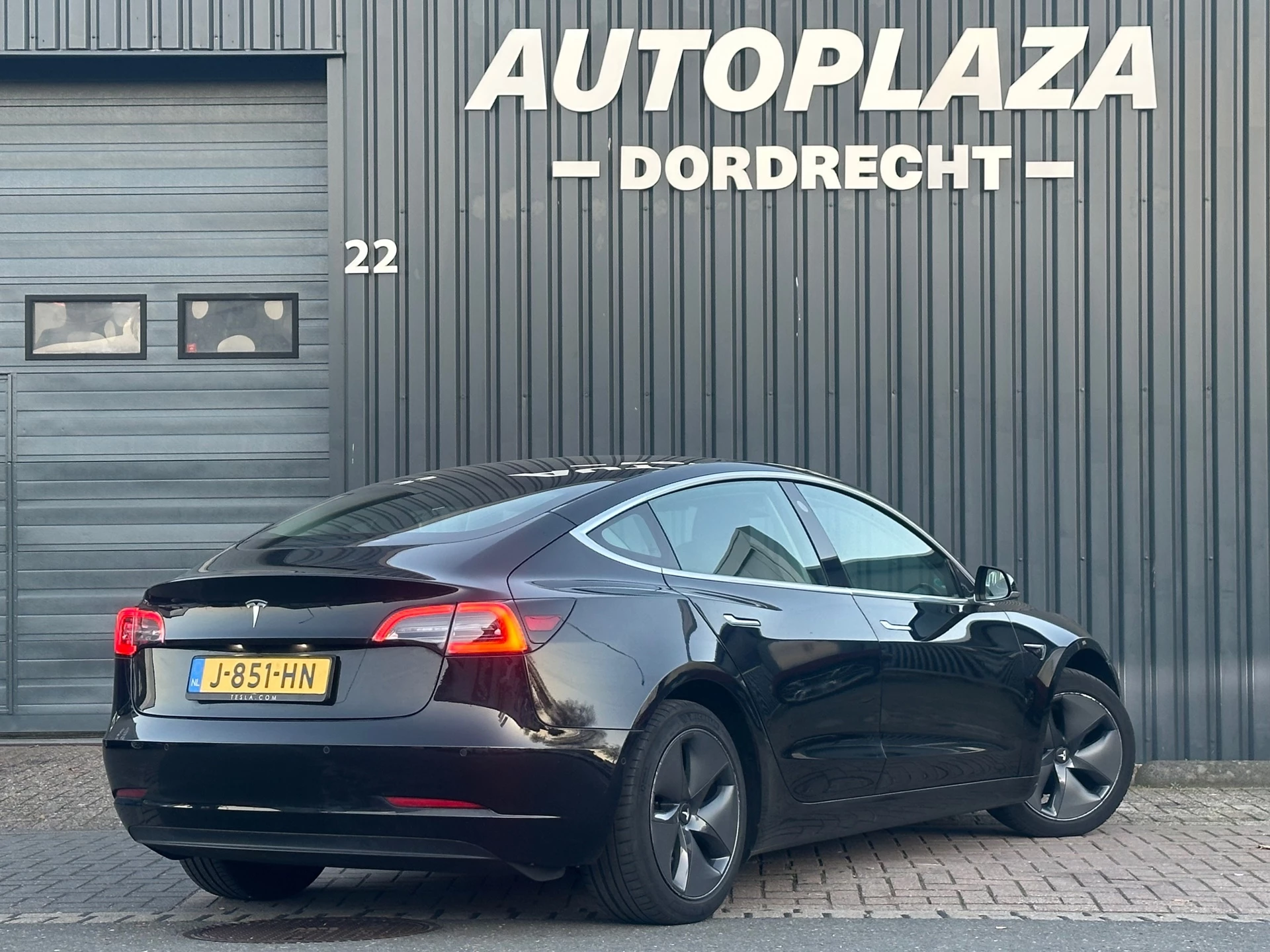 Hoofdafbeelding Tesla Model 3