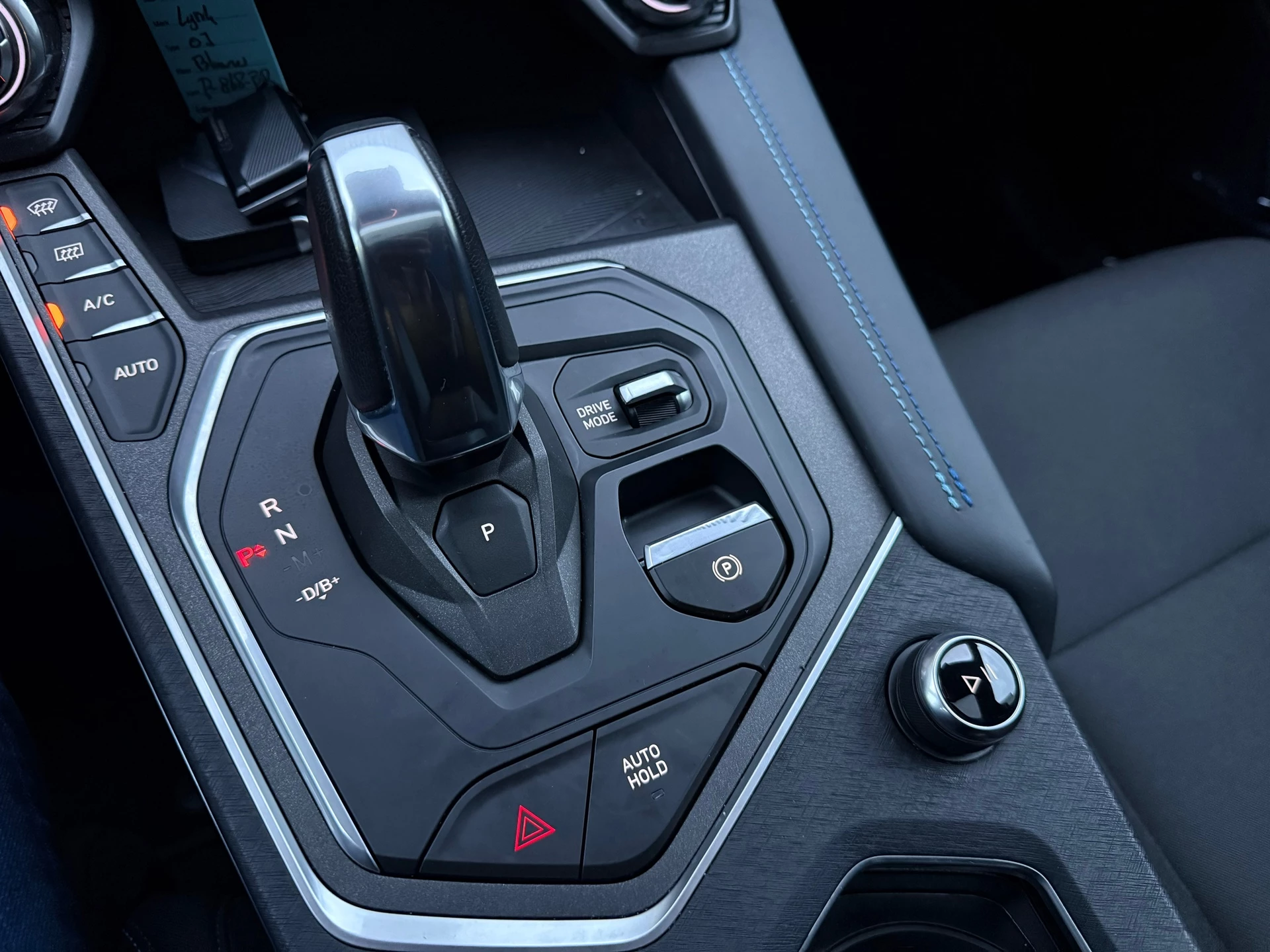 Hoofdafbeelding Lynk & Co 01