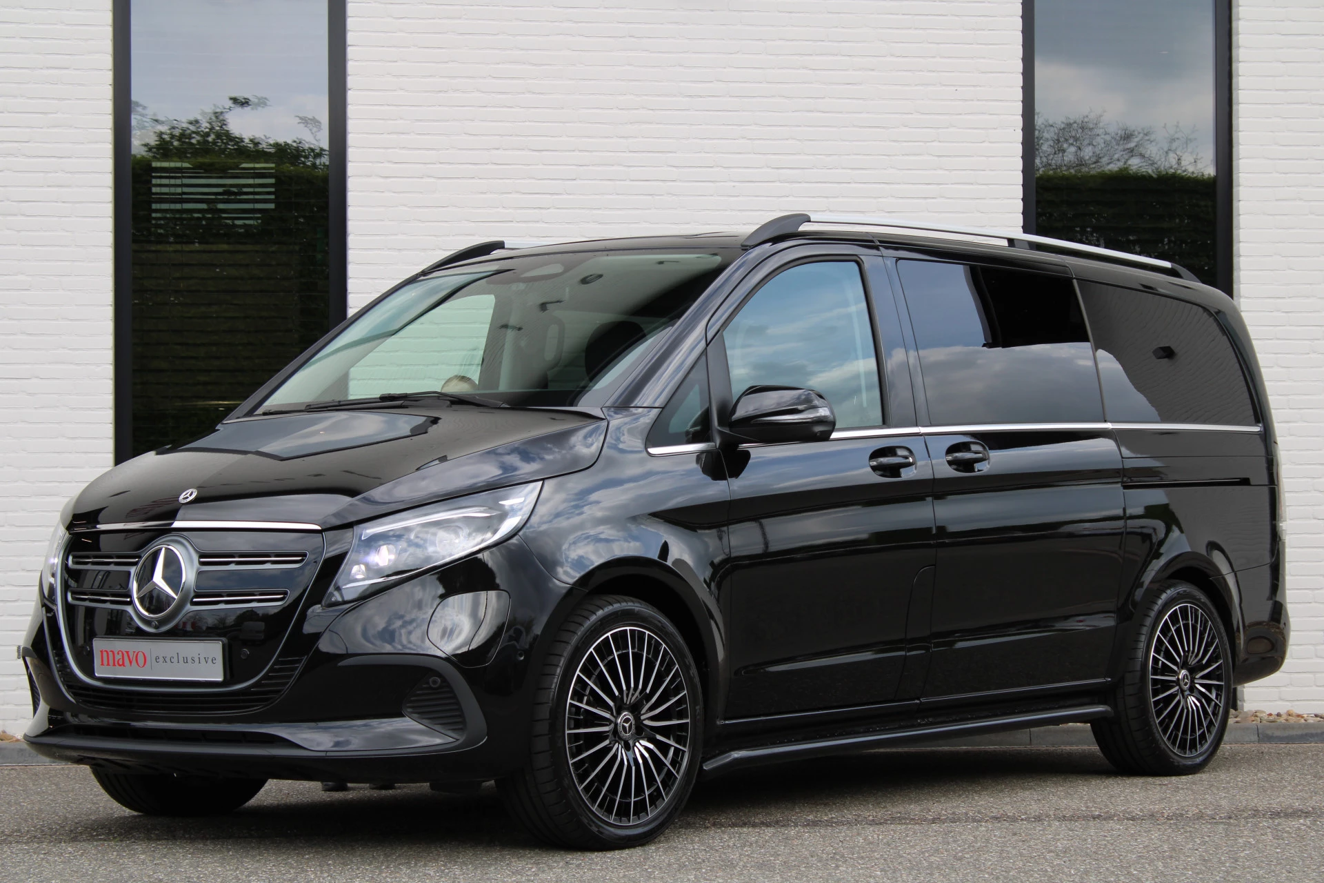 Hoofdafbeelding Mercedes-Benz EQV