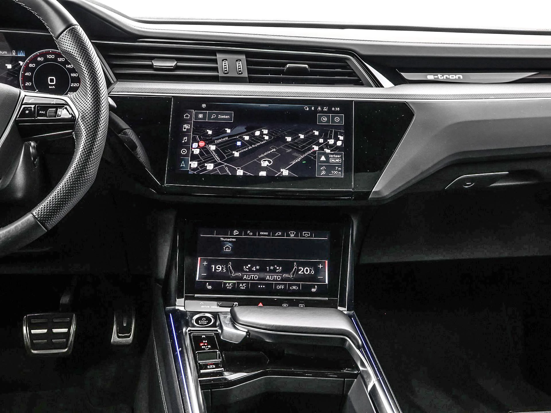 Hoofdafbeelding Audi Q8 Sportback e-tron