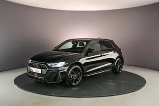 Audi A1 Sportback S Edition 25 TFSI | Keyless | LED | Adapt. Cruise | 18 inch | Optiek Zwart | S-Line | Stoelverwarming | Grootlichtassist |